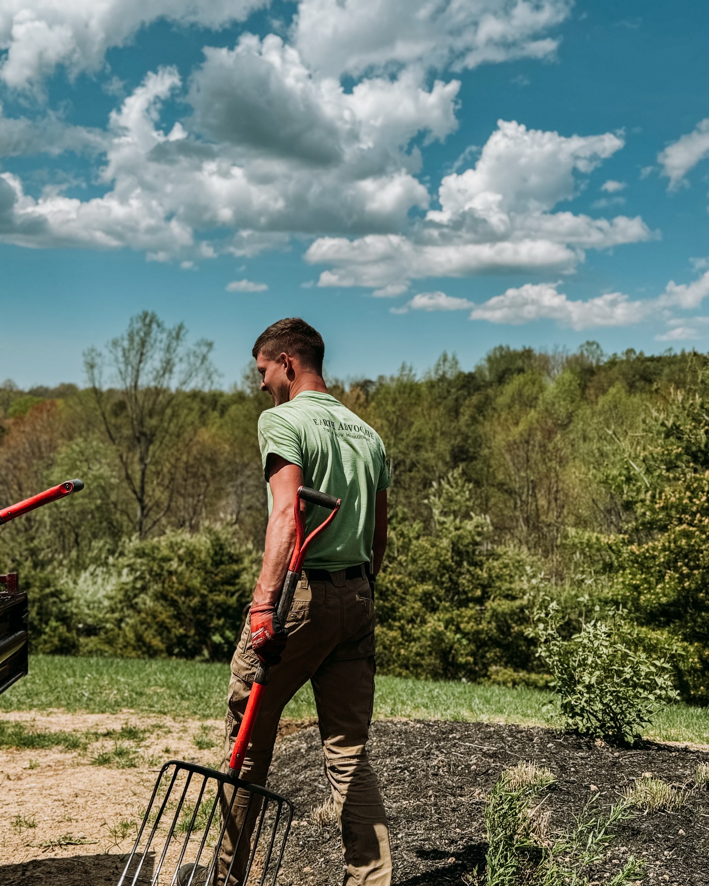 Nothing beats working with a view like this! 🌿☀️ Perfect day, beautiful project, and even better scenery. Grateful to be outside doing what we love! 🌳🏡
.
.
.
#MulchMakeover #CommercialLandscaping #CustomFences #DrainageSolutions #Mowing #Mulching #SpringCleanup #CurbAppeal #OutdoorLiving #SpringTransformation #MulchMatters #GardenGlow #Landscaping #SpringPrep #OutdoorLiving #GardenDesign #LandscapingIdeas #SpringVibes #LandscapingInspiration #GardeningSeason #BackyardMakeover #LandscapeDesign #SpringGardening #LandscapeTransformation #OutdoorSpaces #CurbAppeal #Landscaping