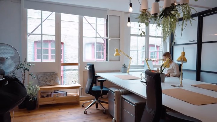 Take a peek inside 19A Iliffe Yard - the home of IVY Studios and our co-work community.
This thoughtfully designed space brings together sustainability, creativity, and collaboration under one roof. 🌿🎨🤝🏻
#weareivystudios #weareivystudios_cowork #londonstudio #londoninteriordesign #studiointerior #studiotour #coworkingcommunity #coworkinglondon #coworkingspaces #sustainableworkplace