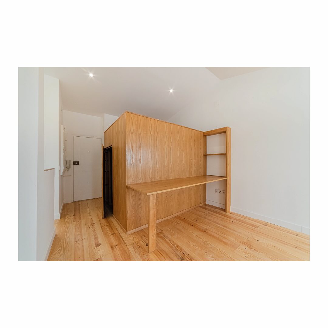 ~ APARTAMENTO RUA DA REGUEIRA ~
Renovação
Alfama, Lisboa
~ 2025 ~
