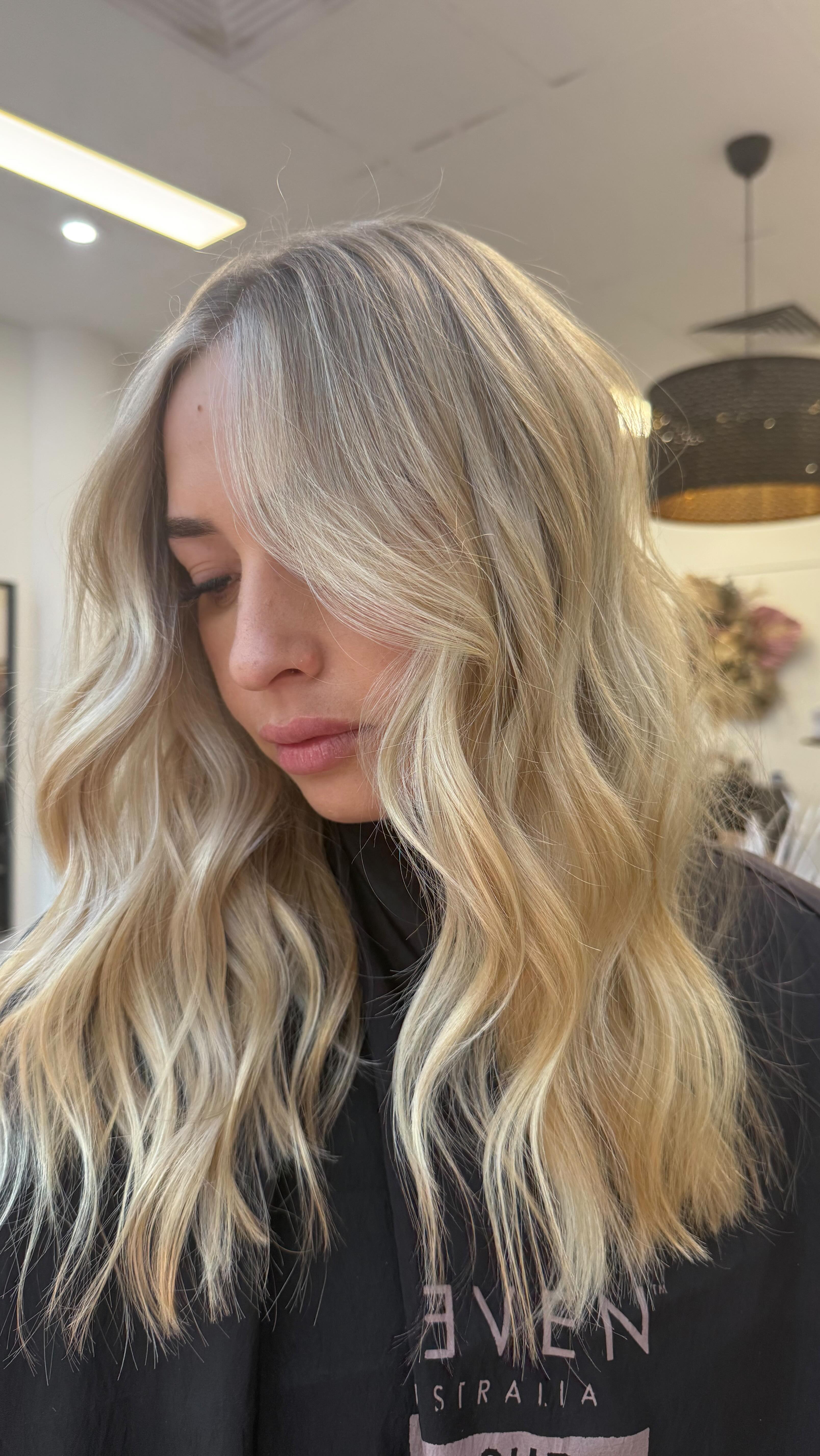 Name a better feeling than fresh HAIR… I’ll wait 😍