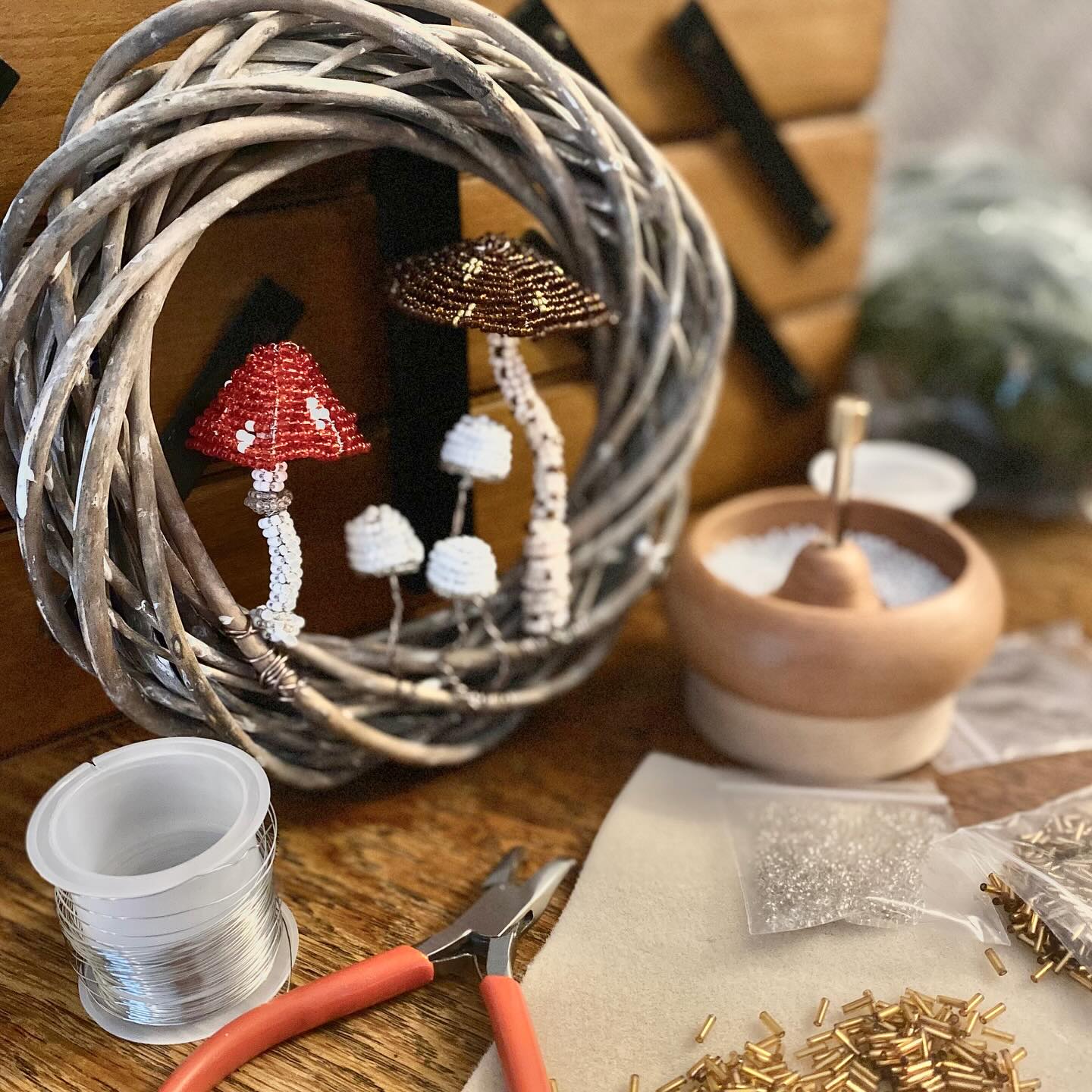 Starting to plan Autumn kit releases and 🍄 are definitely on the list!
#autumnrelease #autumn #craftkit #beadkit #beadedgarden #beadedgardenuk #mushroom #mushroomcraft #toadstool #wreathmaking #adultcraftkit #craft #craftcollectors #womenincraft #craftastherapy