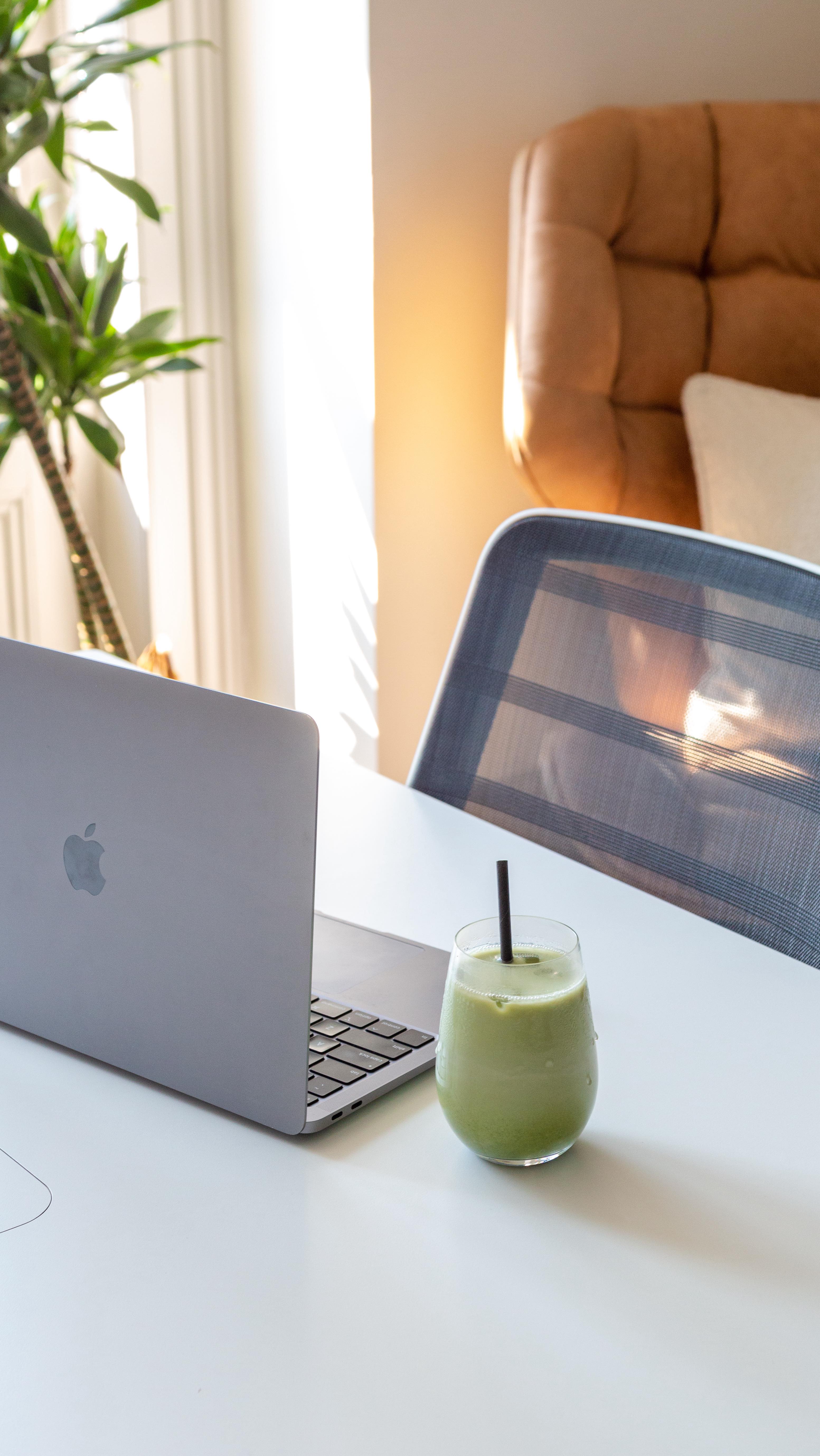 Calling all matcha lovers 📞🍵
For this month’s coffee club @omgmatchatea are taking over! They’re offering all of our members a cup of matcha on the house on the morning of Friday 2nd May.
Matcha isn’t just a tasty drink either, people have been drinking matcha for its health benefits for over a millenia. You can learn all about the health benefits on our website, link in bio ✨