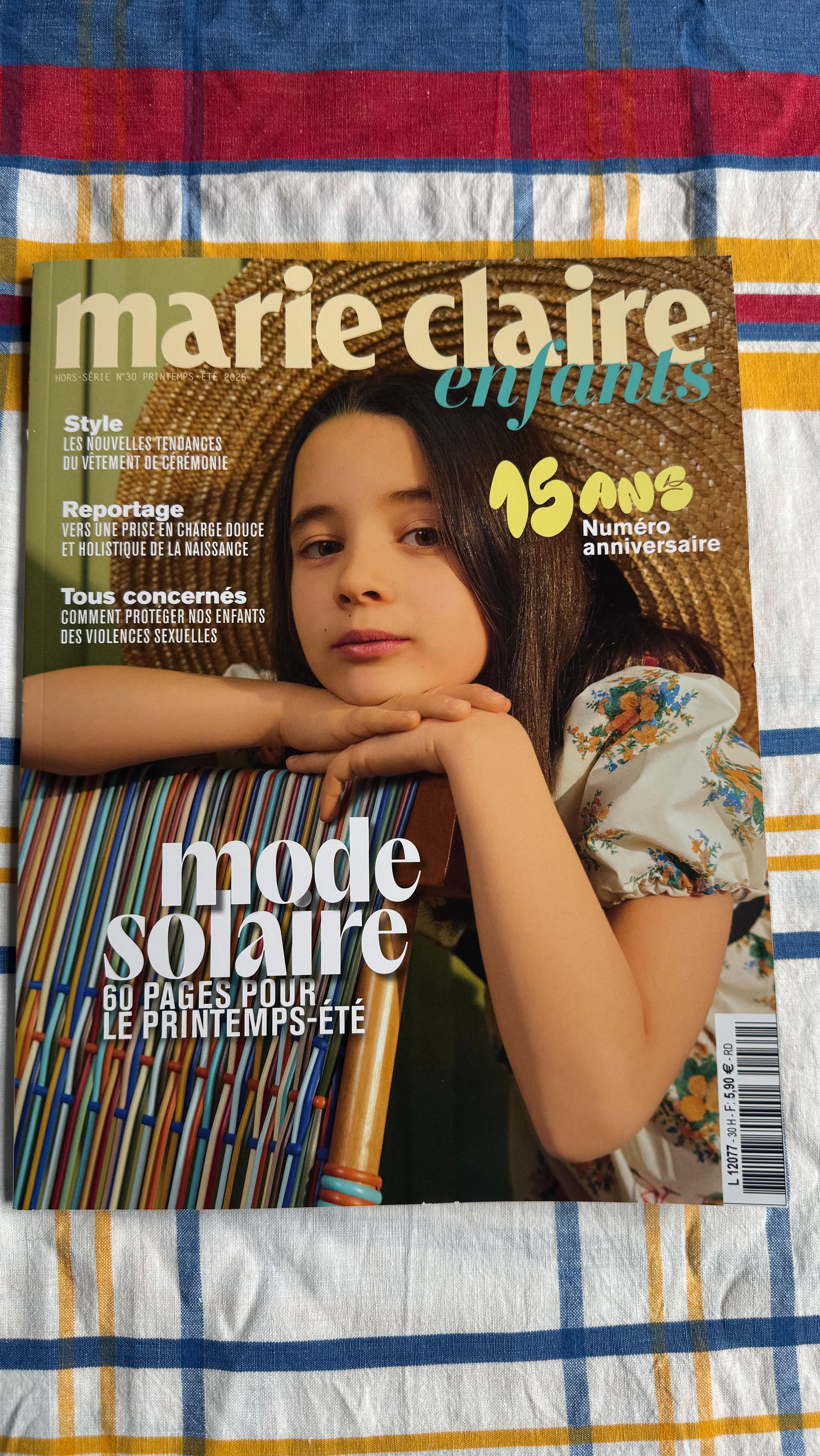 Très honorée de voir mon livre Naître parent dans le dossier @marieclaireenfants aux côtés des précieuses @leslie.lucien @slowrebozo @oponopono.paris et tant d’autres qui œuvrent pour les femmes, les naissances, le soin 🧚🏼
Mille mercis à @mariemersier pour ce dossier et pour la mise en avant de mon texte 🎀
💌 Il me reste quelques exemplaires, vous trouverez le lien pour le commander dans ma bio.