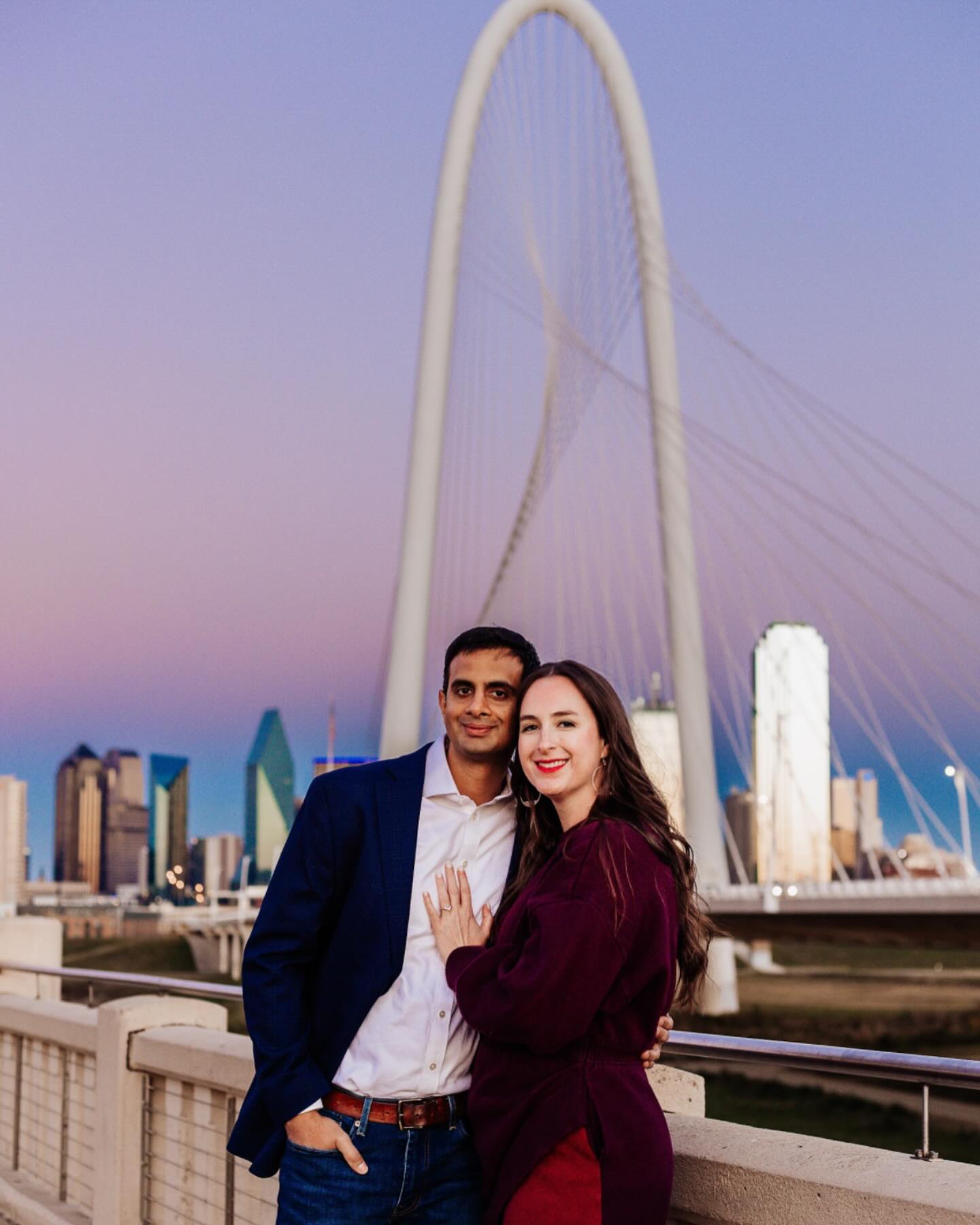Gotta LOVE that Dallas Skyline! 💍💙
#dallasengagementsession #dfwbrides #dfwlgbtphotographer #dallasengagements #dfwphotography #richardsontxphotographer