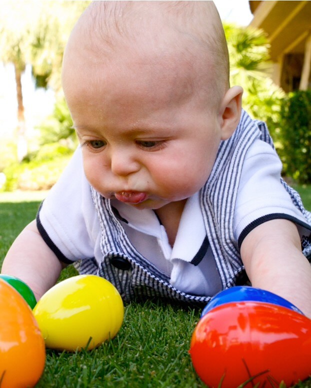 Easter morning may look a little different these days but grateful for family time, traditions, and a bit of a snooze. (Because one good thing about teens is that everyone — including the Easter Bunny — gets to sleep in a little.) 😴 🐣
Happy Easter to all who celebrate!
#ᴇᴀsᴛᴇʀsᴜɴᴅᴀʏ #easterfun #familytimes❤️ #happyeastereveryone