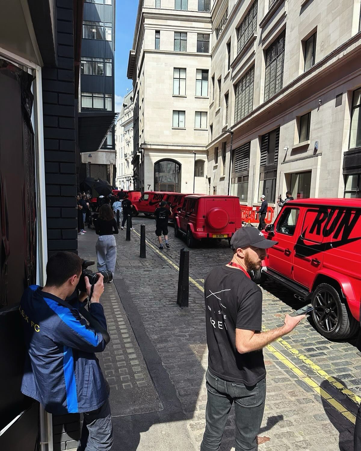 Celebrating a successful day, we proudly witnessed @tfsgroup’s exceptional service at a high-profile event in partnership with Nike, honoring their London Marathon athletes. This collaboration, marked by our team’s faultless delivery of crowd control, hygiene, and executive services during the partial closure of Oxford St, London, is a testament to TFS proud reputation as a trusted partner for major global brands and events.