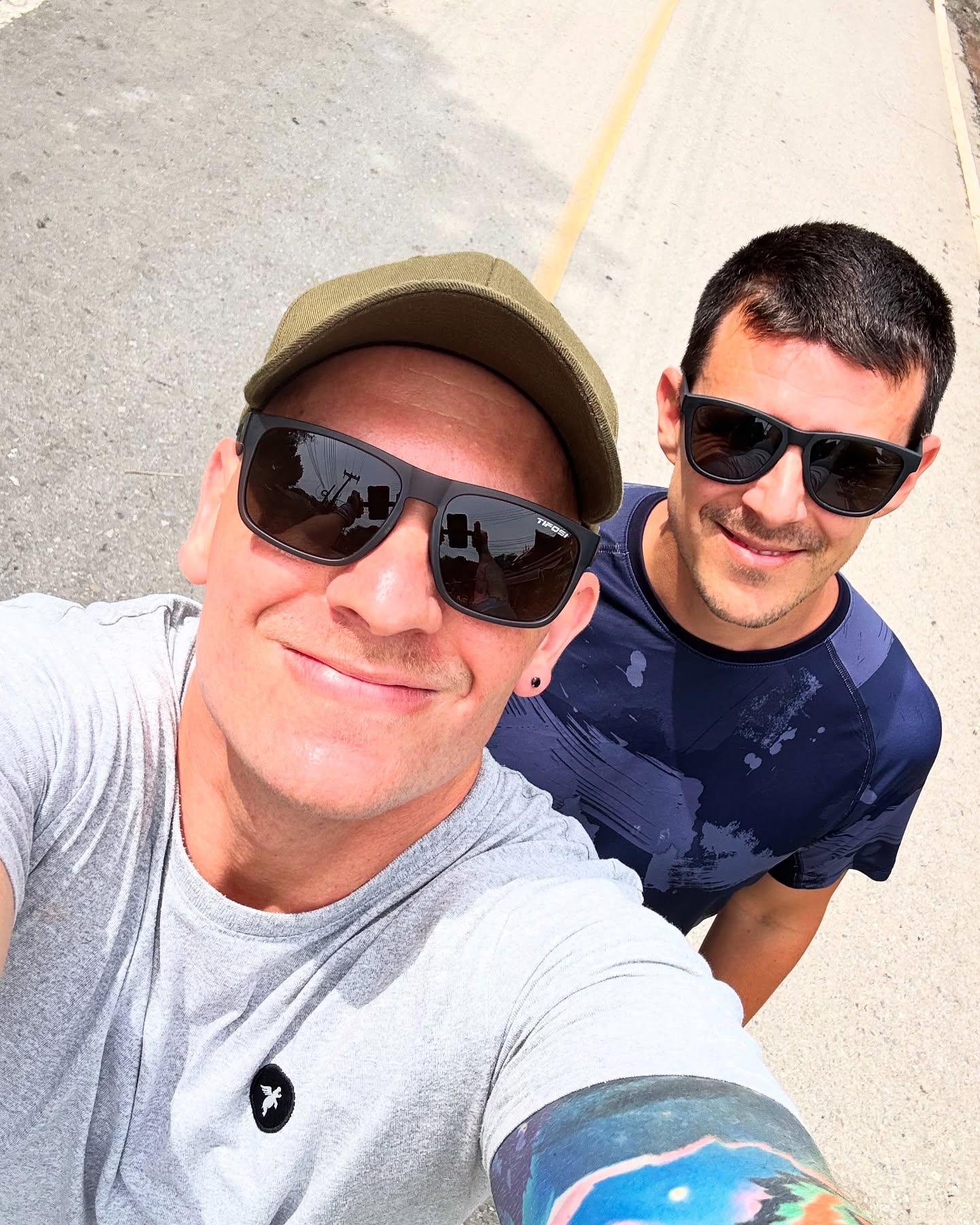 Just us. Again 🤣 #2kapkunki #lesbabounets