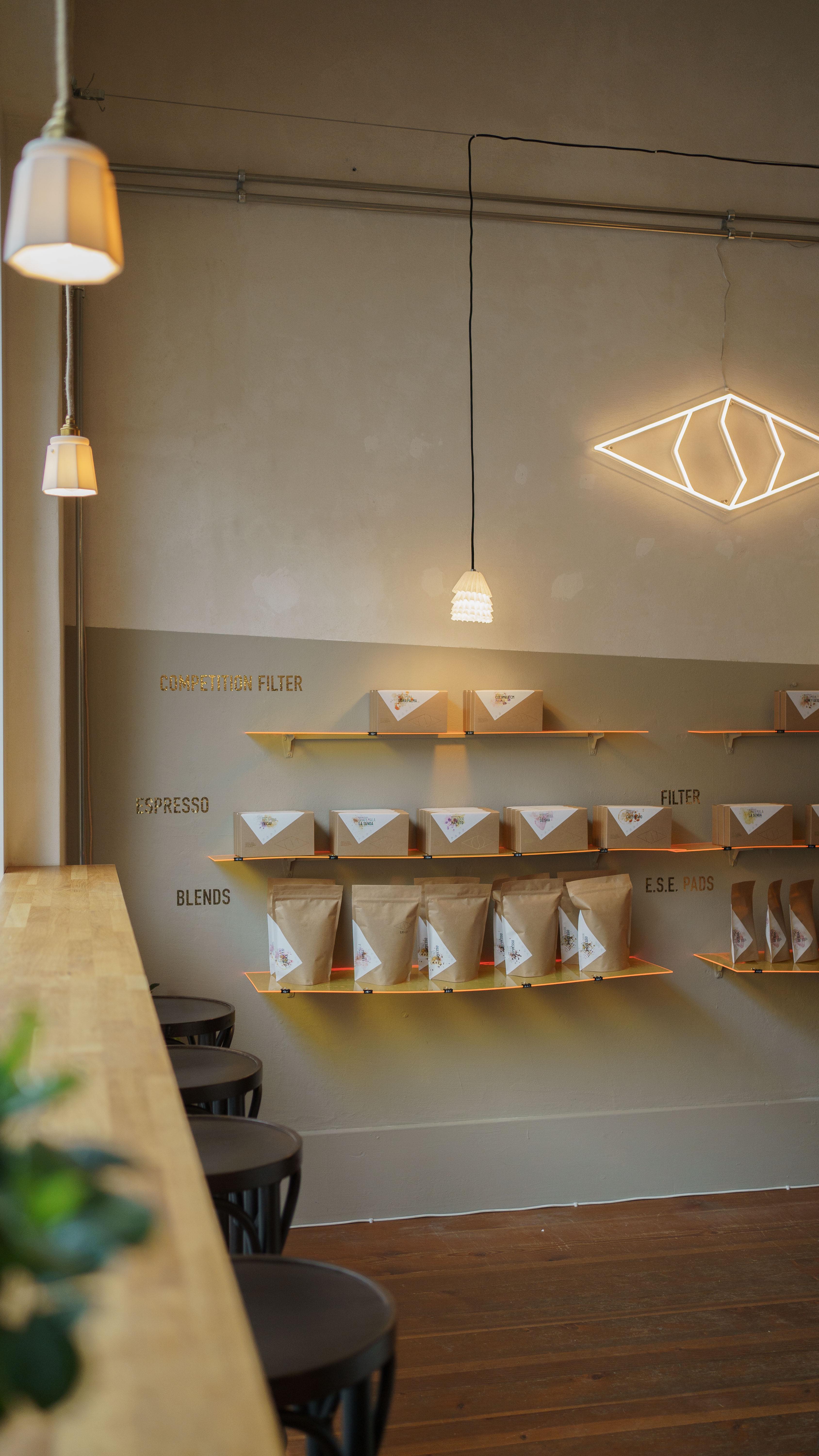 Today we celebrate 2 years of our showroom! But in fact, Debora has a history of nearly 11 in this beautiful space.
She started a concept store with coffee from Swiss specialty roasters and hand made designers products and deli in 2014 with 3 friends. Plus it was my studio for graphic design. Over the years I sheared the space with many partners. In 2018 we founded Ojo de Café and later started roasting with our 2,2 kg roaster in this room. In 2023 we decided to make it to the Ojo de Café Showroom to have a place to share the whole range of our espressi and filter coffees and present them from the producer all the way to the cup to give our values and an unique experience to our customers.
When I look back on the 11 years I see so many meaningful connections, love for the good things and endless work we put into this place. And in the 2 years of Showroom we look back on many events, cuppings, tasty coffees we developed over time. And how grateful I am for every person I got to meet on this way and in this space I still love and care for until today.
A special thank goes to the people who were and some still are part of this journey: Salomé, Jürg, Nina, Rahel, Maria, Susanne, Susanne, Iona, Phil, Eli, Andrina, Sandra, Julianna, Rocio, Ivan, Yanic and Cristian.
We will celebrate this with glasses and cups soon!
♥️Debora
