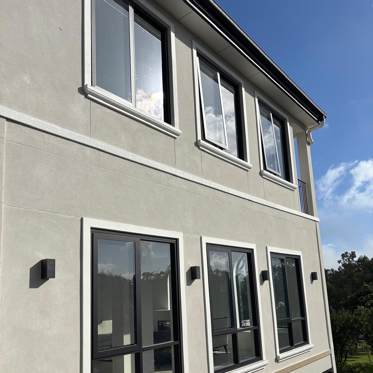 Middle Dural …
Supplies and installed by our team ⚒️🪟