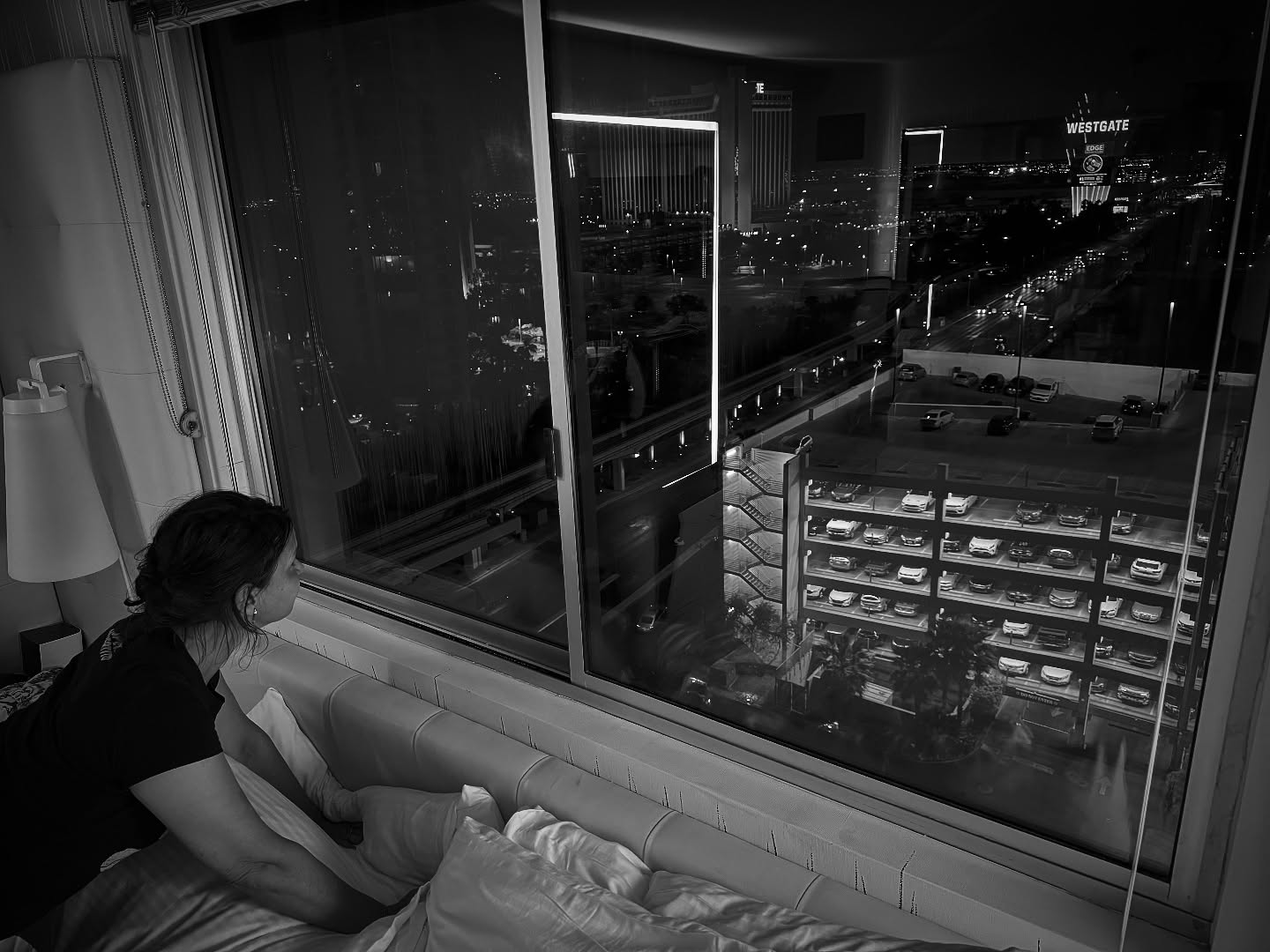 Easter Weekend in Vegas: Horizontal Edition. #blackandwhite #lasvegas