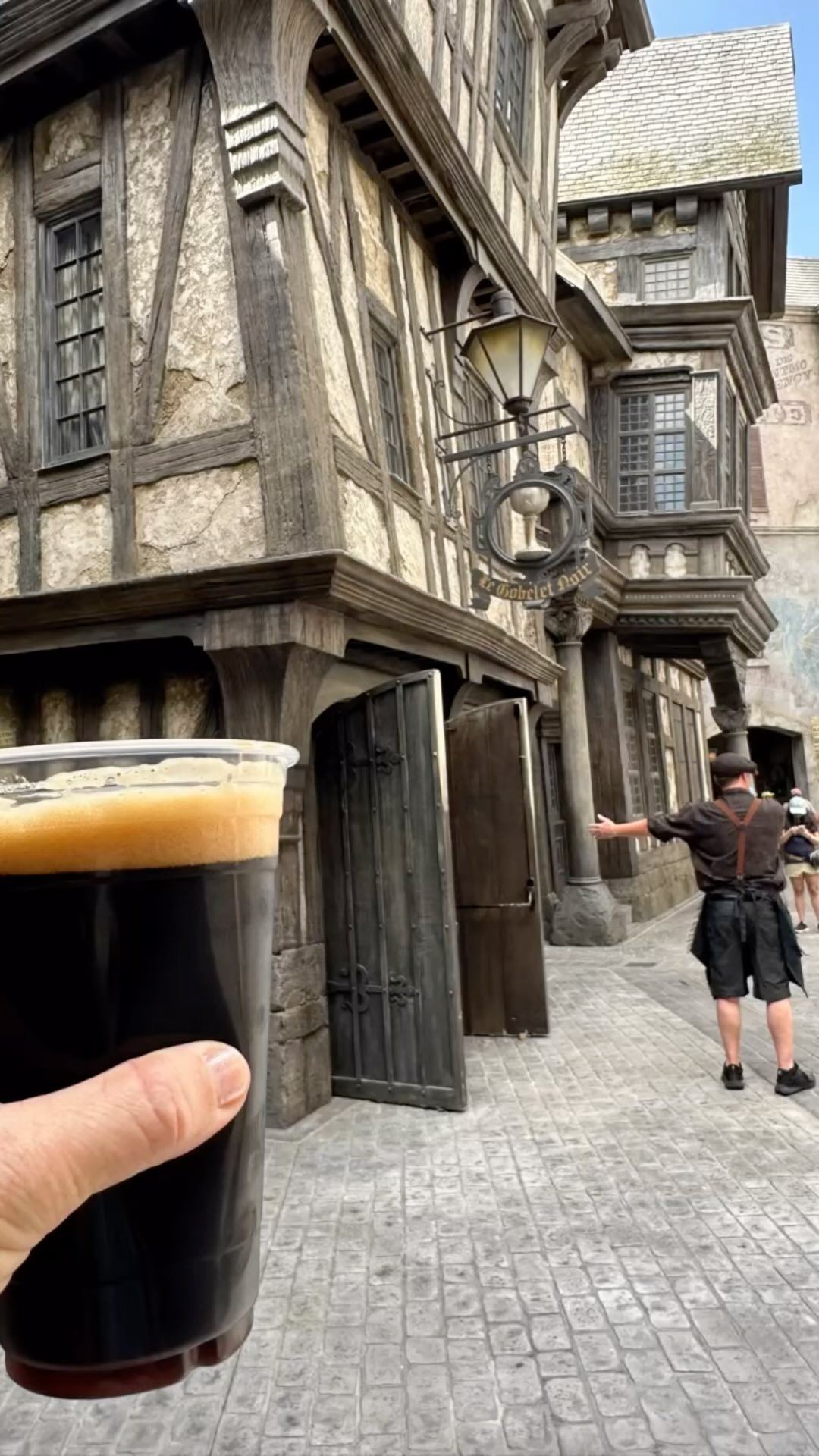 There are plenty of places to grab a drink and relax in the Wizarding World of Harry Potter, Ministry of Magic Portal, Epic Universe.