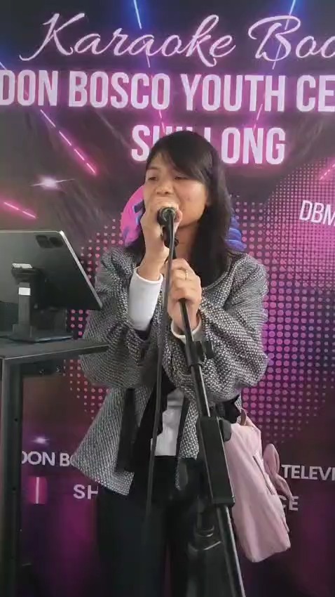 Karaoke Vrs Rain
#karaokenight