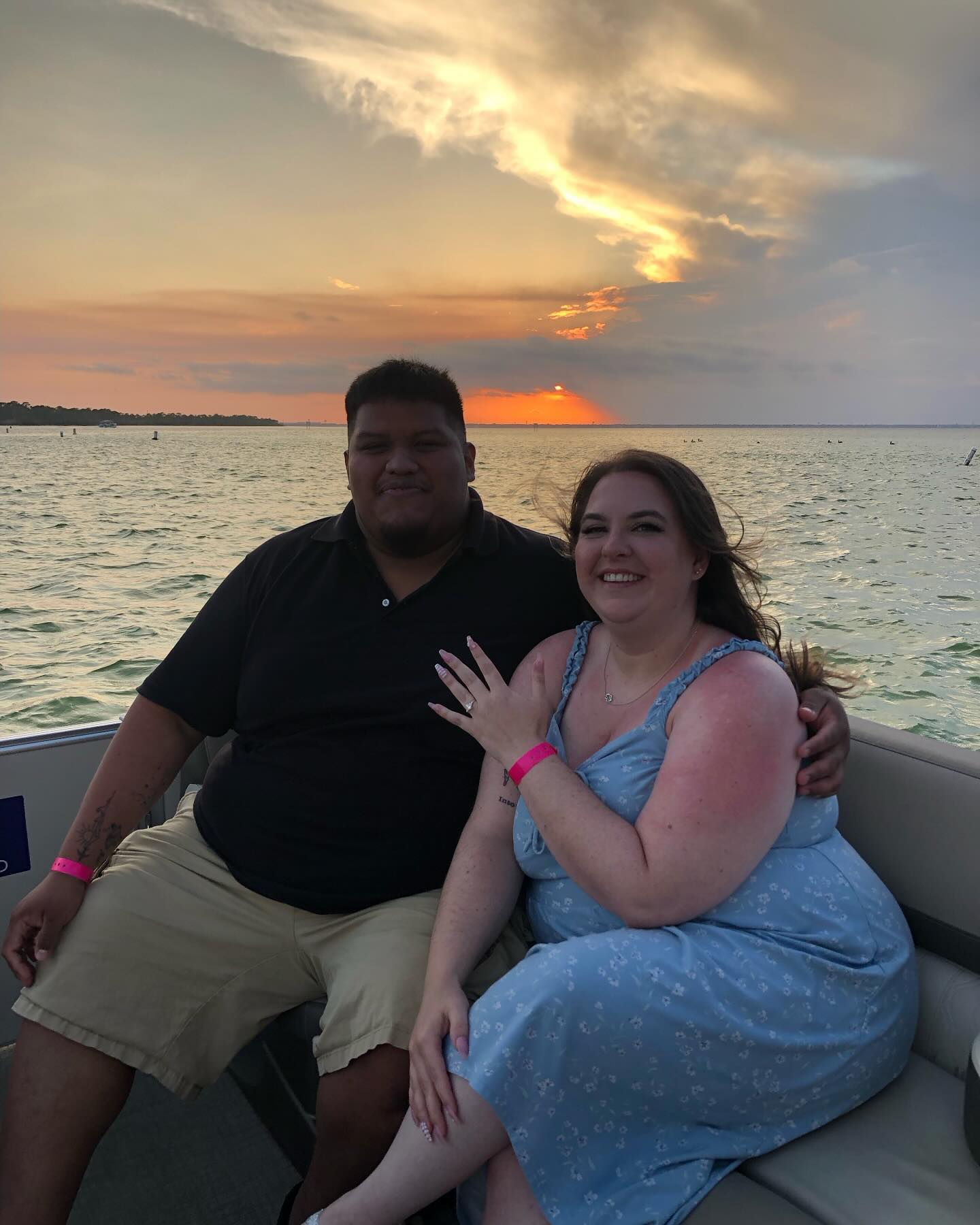 The sweetest sunset proposal! 💍
📸: Captain Sean