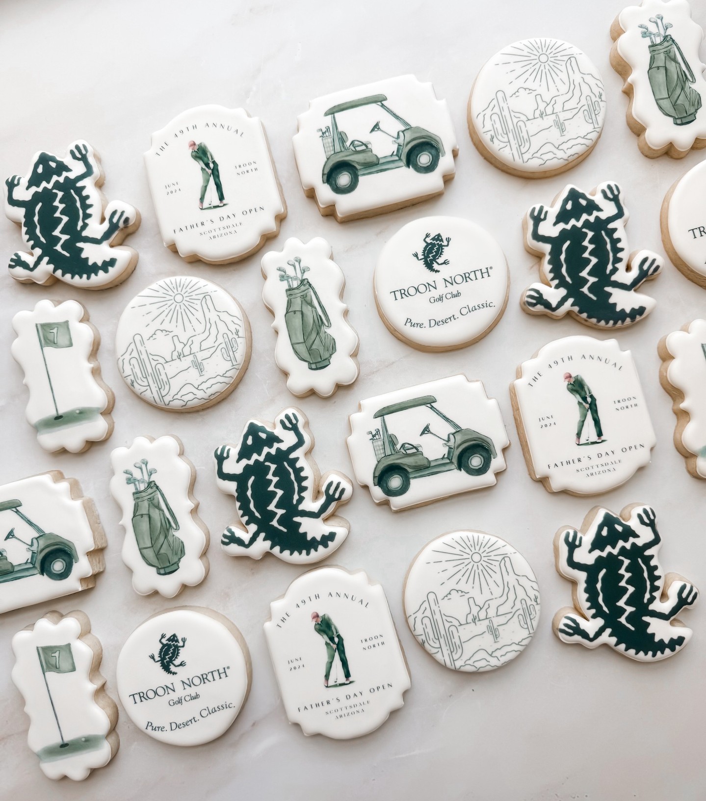 It's moving day at the Masters so we obviously have to post some golf cookies today! 🏌🏻