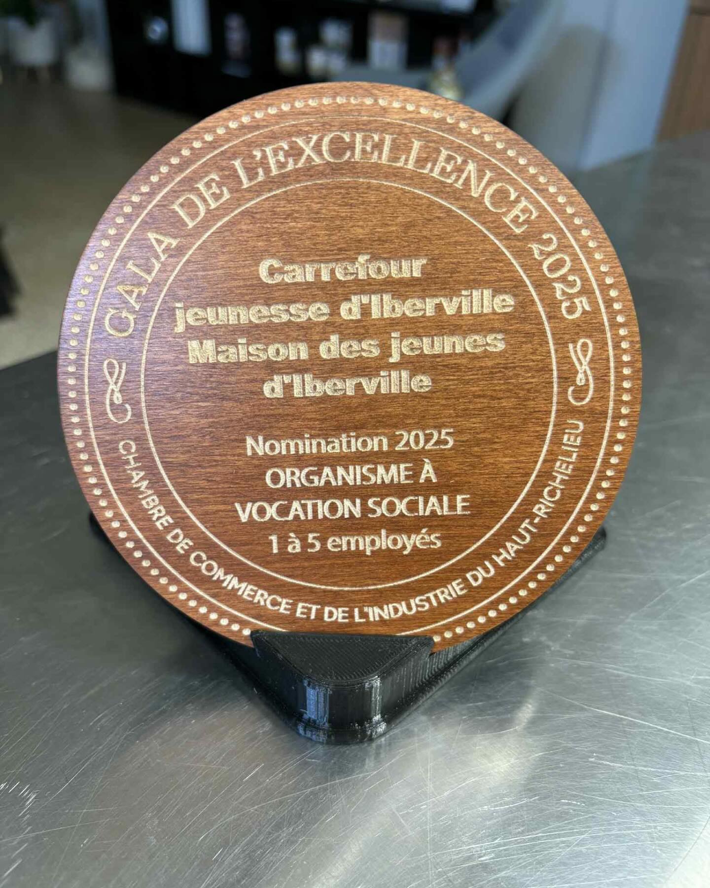Breaking news :
La Maison des jeunes est en mode GALA!
Grande nouvelle : nous sommes finalistes dans la catégorie Organisme à vocation sociale au Gala Excellence et en lice pour le prix Coup de cœur du public !
C’est là que VOUS entrez en scène !
Oui, toi, derrière ton écran — on a besoin de ton vote.
Chaque vote compte, et tu peux voter chaque jour !
Et puis demain. Et après-demain. (Promis, c’est plus simple qu’un devoir de maths.)
👉 Si notre engagement envers les jeunes te tient à cœur, soutiens-nous dès maintenant !
Merci à tous ceux qui croient en la jeunesse, l’inclusion, la solidarité et qui nous envoient des vibes positives !
Pour voter , c’est en description de notre profil Instagram! ✨
#GalaExcellence2025 #MaisonDesJeunes #OrganismeÀVocationSociale #FinalistesStylés #CoupDeCœurMaisonDesJeunes #CoupDeCœurDuPublic