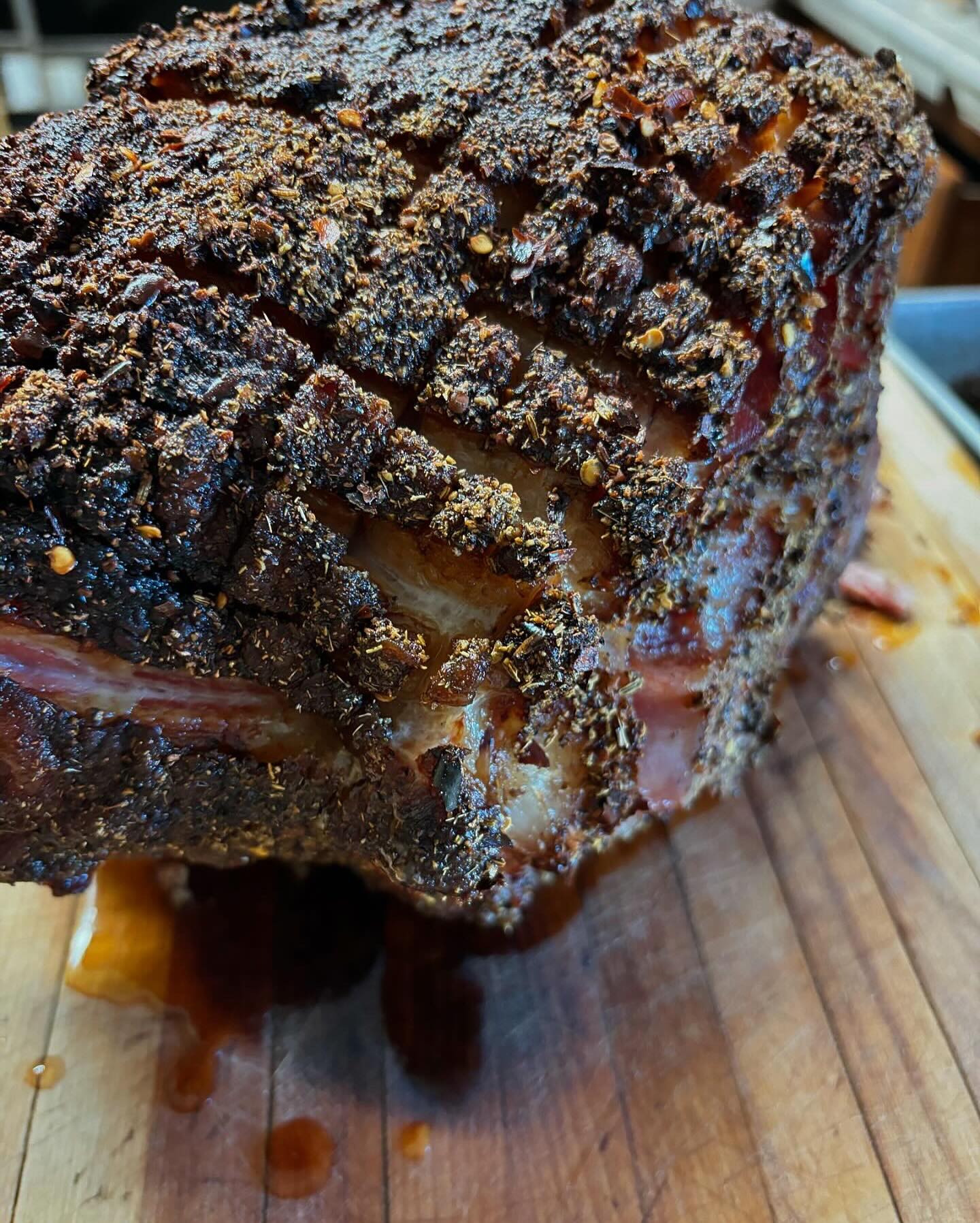 A moment for the glorious Easter ham 😍
Happily and respectfully raised here, and thoroughly enjoyed here 🫶🏽
#knowwhereyourfoodcomesfrom