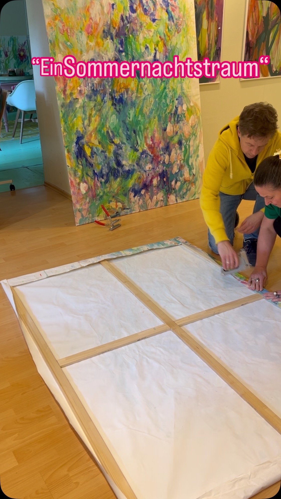 Small - big canvas #malsalon #acrylicpainting #malerei #atelier #acrylic #bezirkmoedling