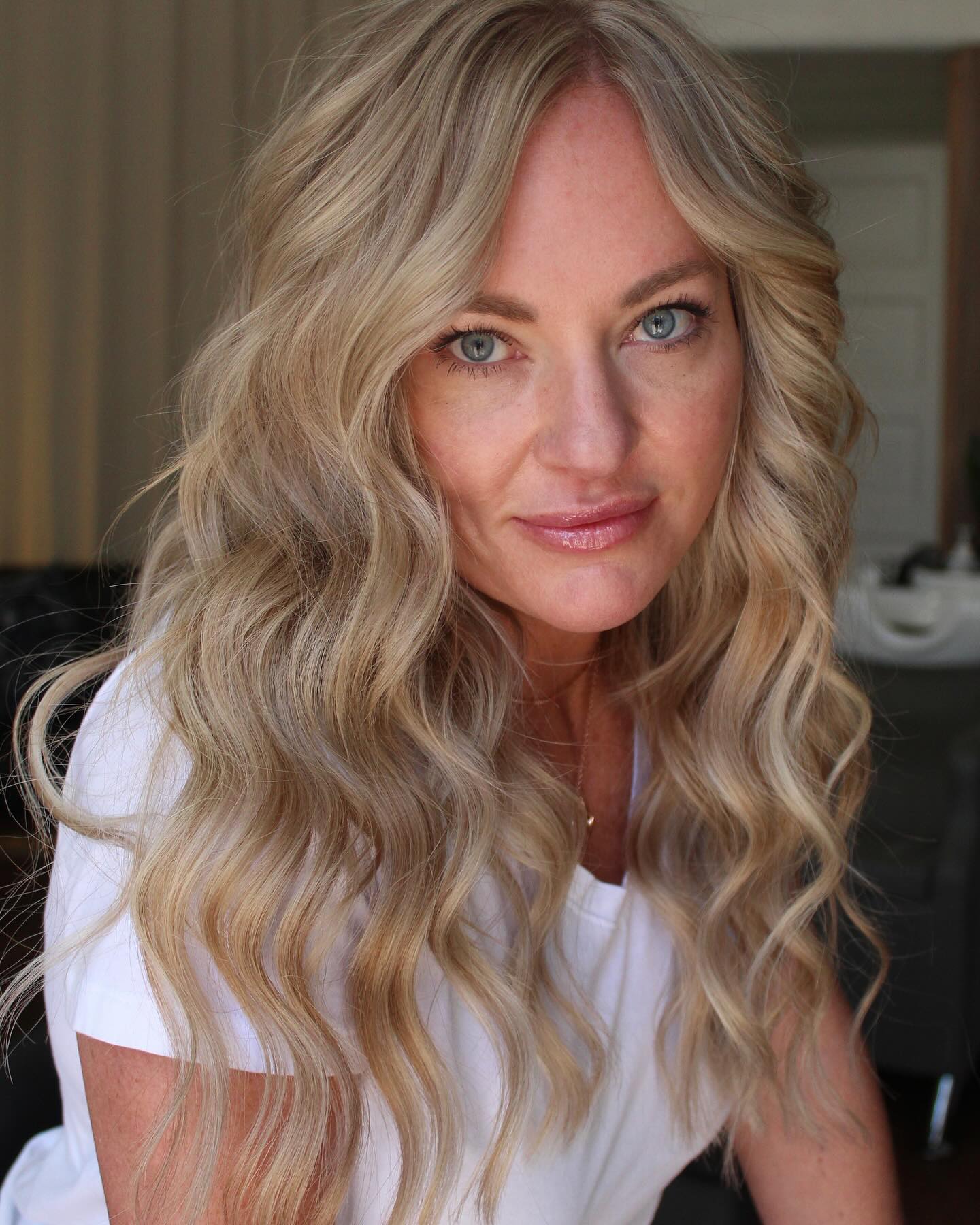 Spring blonde dreams. 🌾☀️
Had the pleasure of doing this color + extension combo today! Couldn’t wait to share it with you all. 🌞 Honestly, I’ve been slacking on capturing my work and my gorgeous clients. Time to dust off my camera.
#norcalhair #hairextensions #salon705susanville #susanville #renohair #extensionspecialist #colorspecialist