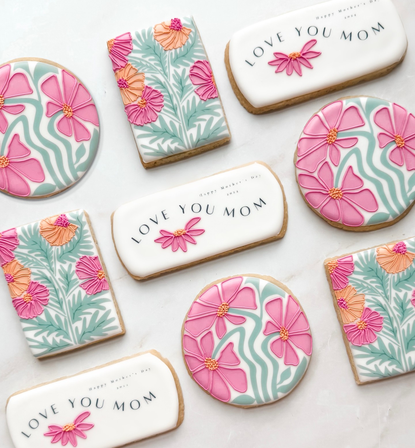 Happy Mother's Day to all the mamas out there! 🌸