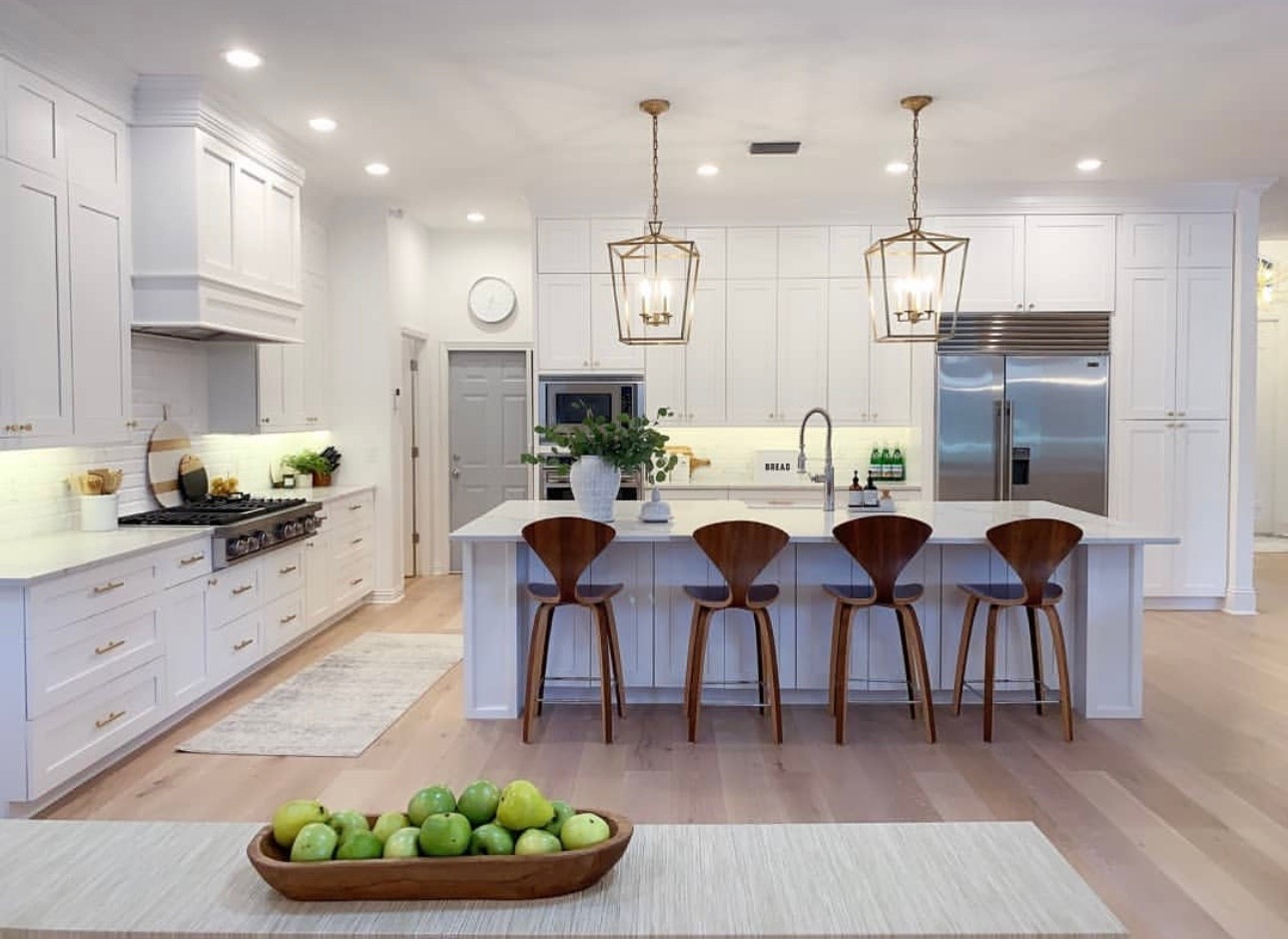 ✨ Looking for custom stone designs? Our family-owned business has been crafting unique countertops since 2006. Check out our stunning portfolio! Link in bio! 💎👷♂️
#CustomDesigns #Countertops #HomeDecor #FamilyBusiness #InteriorDesign #StoneDesign #Granite #Marble #UniqueHomes #ElevateYourSpace