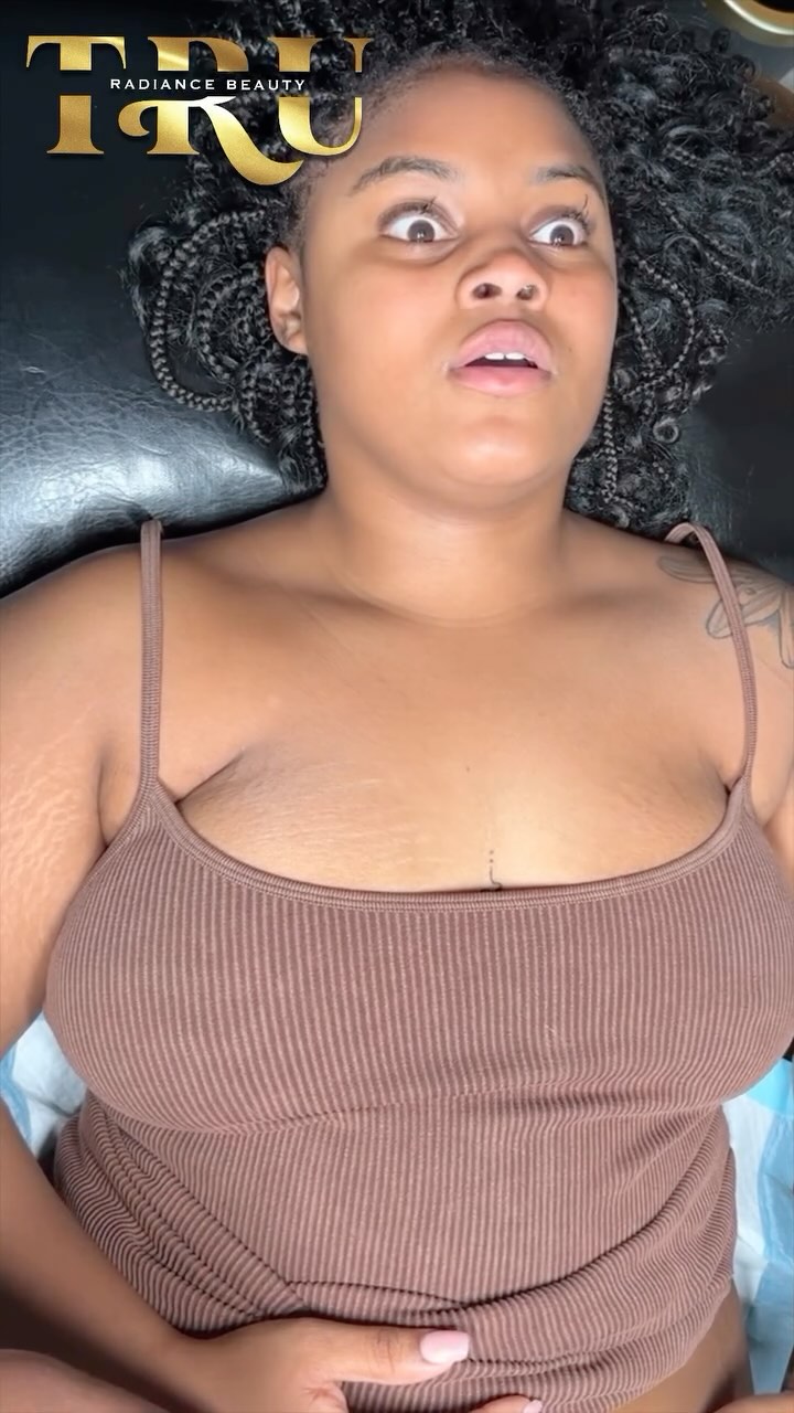 Lol 😂 Watch the full video #cincinnatiesthetician #cincinnatiwaxer #cincinnatibrazilian #waxingvideos #explore