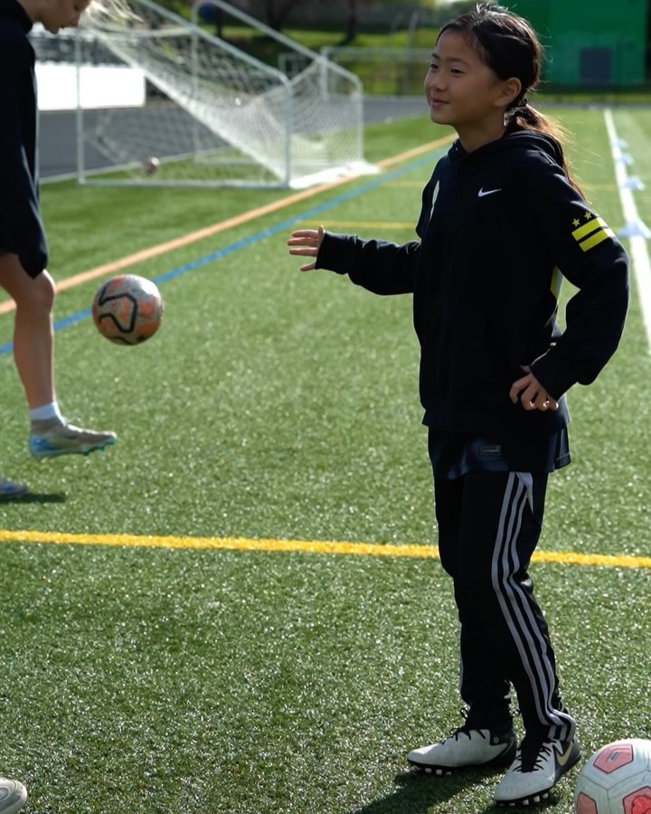 Tricko x Ballerz SUMMER TRAINING CAMP is here!
Join us for 5 weeks of elite group training throughout June to August — designed to sharpen your game and get you season-ready.
Each session will focus on:
⚽ Functional dribbling and passing
🥅 Finishing and shooting
🧠 Attacking and defending concepts
🎯 Small-sided games
All sessions are capped at 30 players to keep the quality high and reps intentional. Players can book by week or per session — whatever best fits your schedule.
📅 The season starts now.
🔗 Sign up via the link in our bio.
Let’s get to work this summer! 🔥
