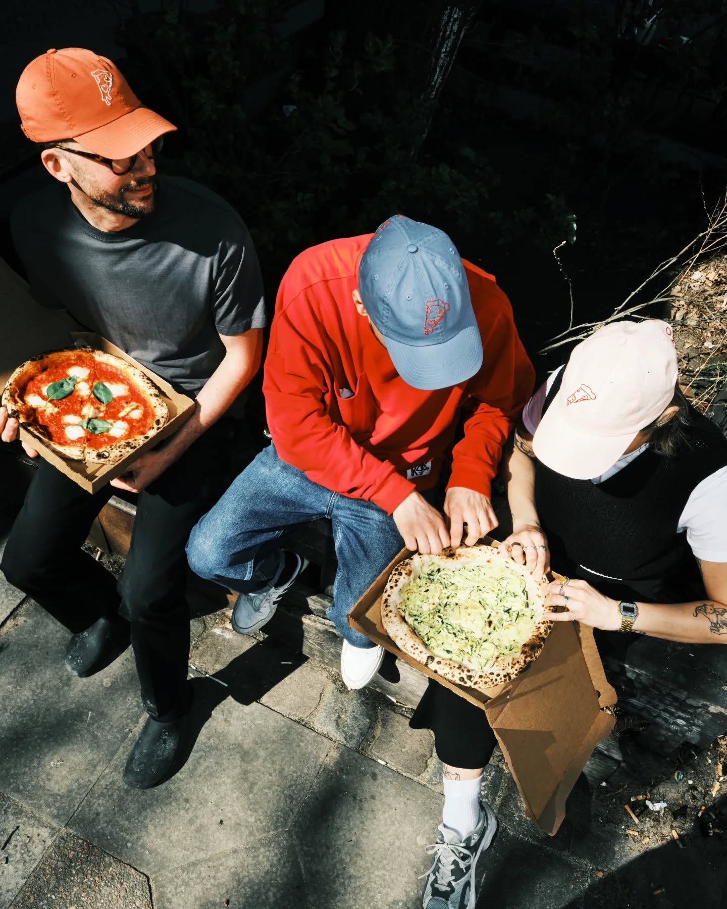Finally, they here, the official Gazzo caps 🍕 🧢
These caps are as bold, juicy, and irresistible as a pizza. And you can wear one, just in time for spring 🫦
We sell them for only 35 Euros. They come in three colors: pumpkin, baby blue and pink 💅
These caps are handmade by @studioninopalomino at her workshop in Kreuzberg 🪡🧢
Everyone loves pizza, and everyone will love your pizza cap. So what are you waiting for ? ☀️
📷 @patronfinn