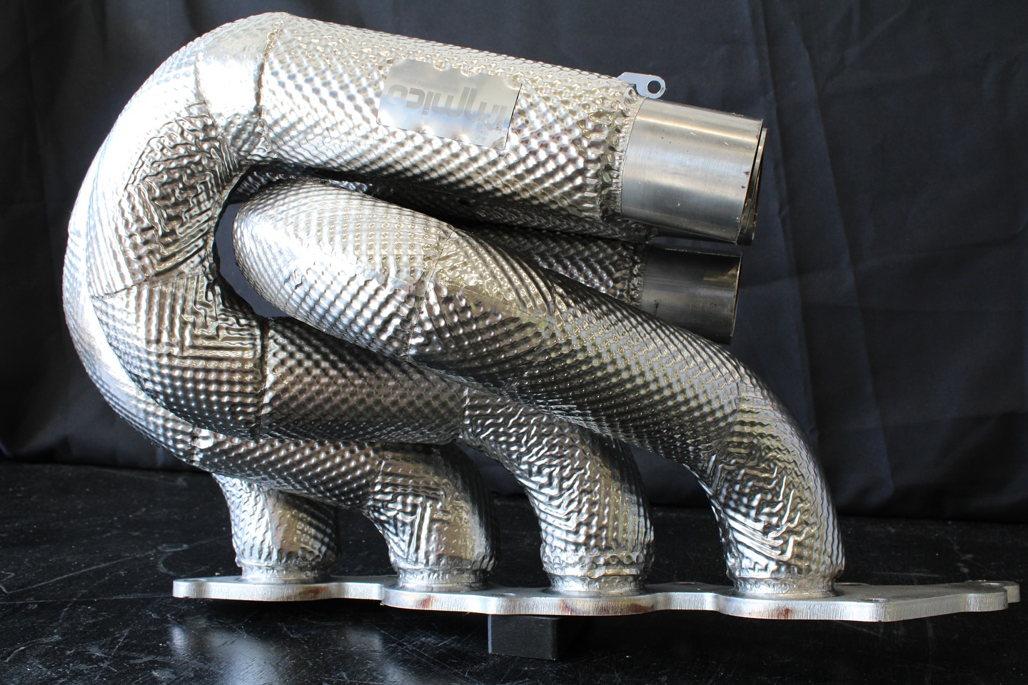 Set of 4 branch primaries with 2-1 secondaries fabricated by @edwardsmotorsport with our integral solution 😎
Each primary individually wrapped for maximum thermal performance. By not webbing these together allows for a more durable insulation by not tearing when installing the parts 😎
Get in touch to find out more
📩 info@immico.co.uk
📲 DM us
☎️ 01923 275162
#motorsport #manifold #exhaust #peformance #insulation #heatshield #thermalmanagement