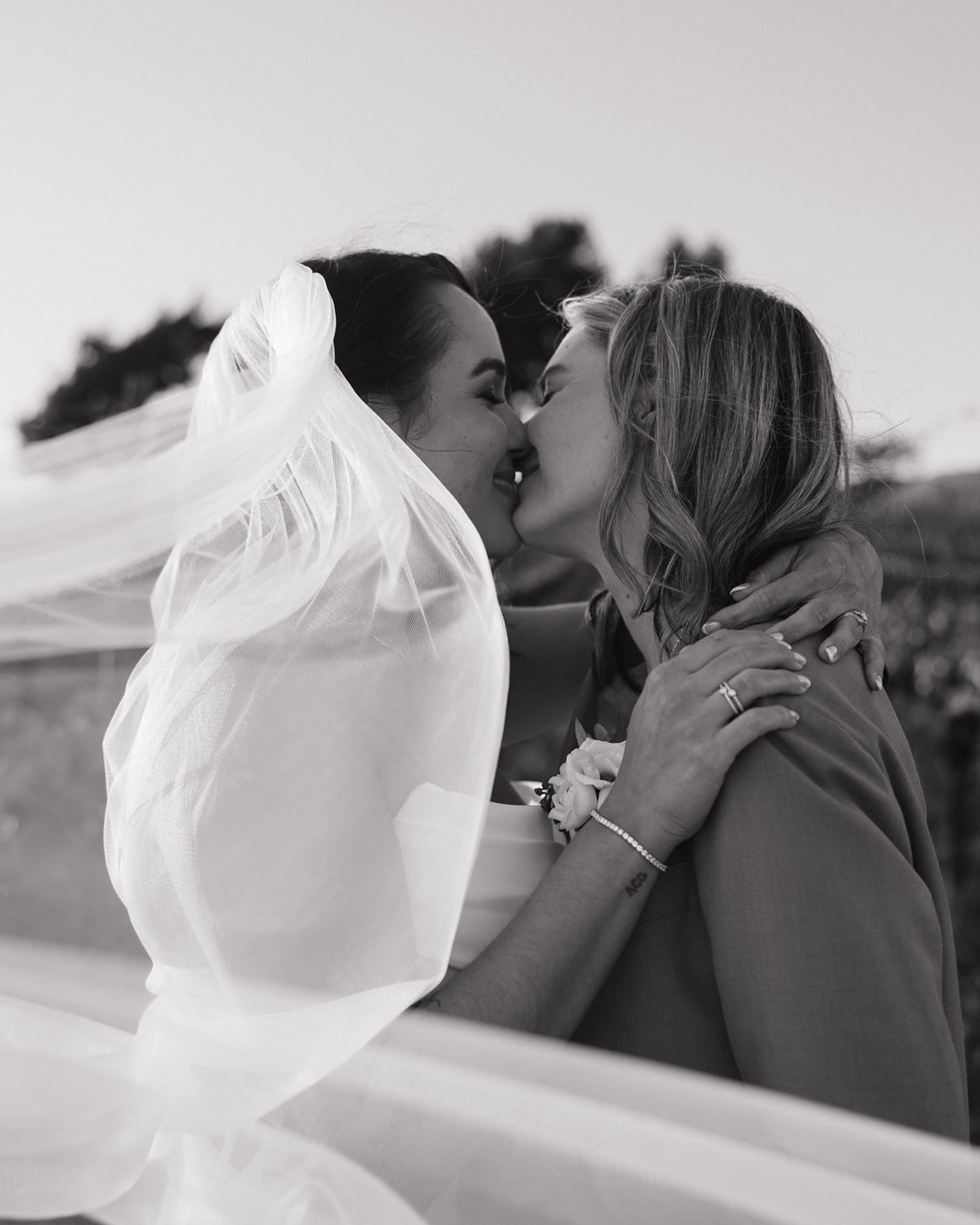 It's always about the people—the couples I get to document and the people they spend their day with. Following Lacey and Sabrina’s story from proposal to “I do” was a dream. It was great seeing their friends and family again and celebrating them again. More to come, but introducing The Kents! 💛
Vendors:
The Kents @lacey_akent @sabrinagkent
Venue: @callawaywineryweddings
Coordinator: @eventsinspired
Photography: @macspeopleportraits
Florist: @mrfloralandevents
Musician, DJ, photobooth: @secondsong_official
Ceremony platform: @cavalierbars
Rentals: @eventpartyrentalssd @catalogatelier
Catering: @toastcateringsd
Beauty: @mobilebeautyteam and Authentically Nadia