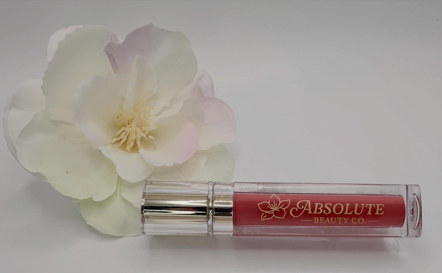 Rusty Rue is a warm, dusty rose matte gloss with subtle terracotta undertones, creating a perfect balance of softness and depth. Its velvety, long-lasting finish delivers a natural yet refined look, making it an ideal everyday shade with a hint of warmth.
Vegan, cruelty free, paraben free, gluten free, moisturizing, spf.
#lips #mattegloss #lipgloss #absolutebeautyco #beauty #vegan #crueltyfree #cleanmakeup