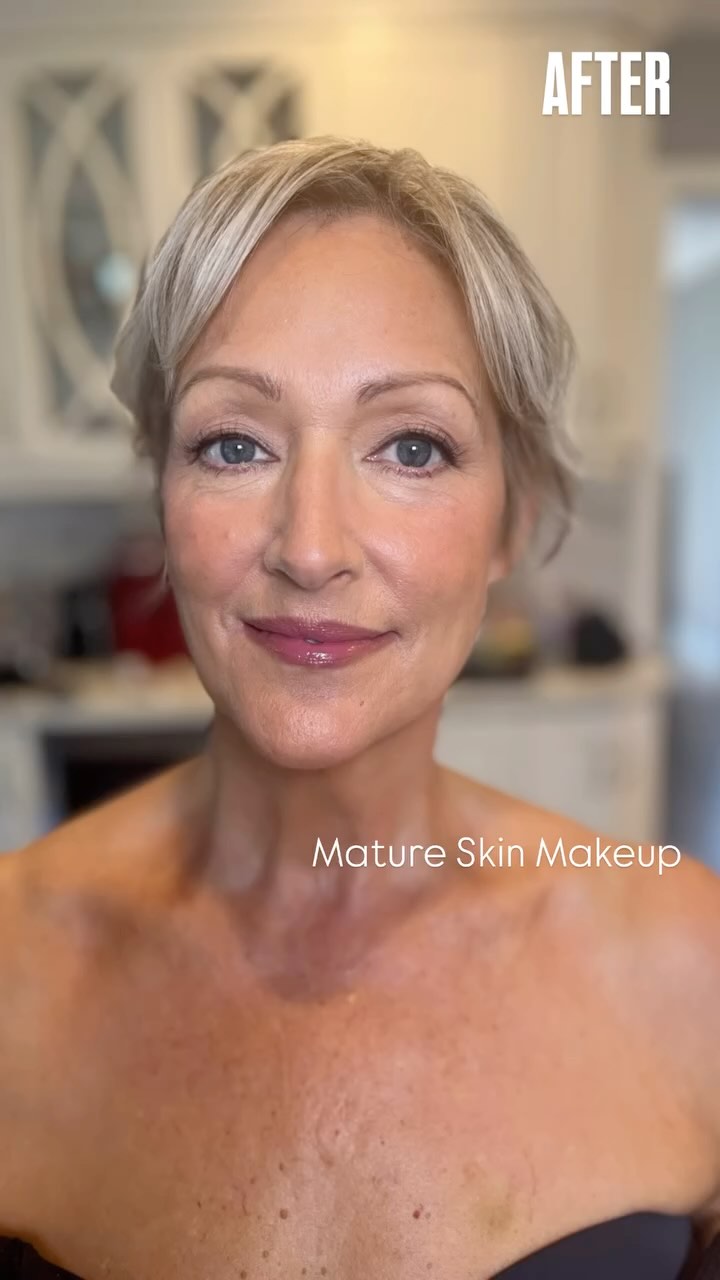 MATURE SKIN MAKEUP ✨ looking like the sister, but she is in fact the mother 😍 no filters #motherofthebride #matureskinmakeup
Makeup by @beyoutifiedglam
For @bewholeheartedbeauty
#torontomakeupartist #travelmakeupartist #softglam #bridalmakeup #naturalmakeup #commercialmakeup #makeupartist #photoshoot
