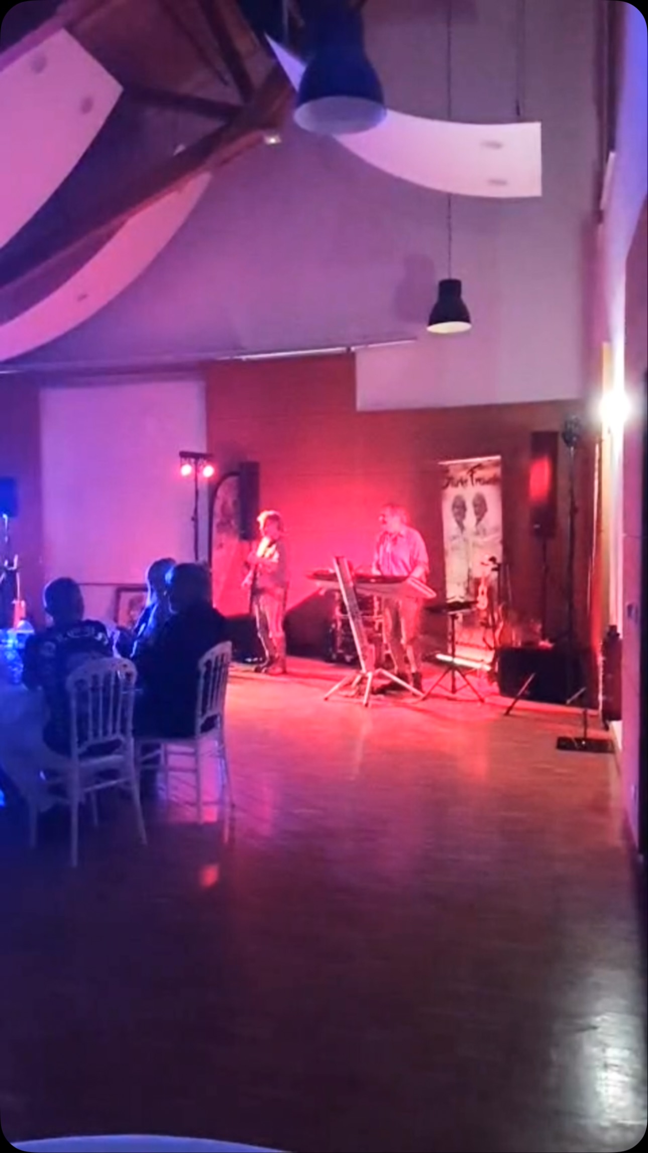 #geburtstagsparty #geburtstagsfeier #augsburg #münchen #ulm #ingolstadt #donauwoerth #a8 #b2 #b17 #landsberg #starkefreunde #musik #Dekoration: @deko_ayse #hochzeitsdeko #gersthofen #neusäß