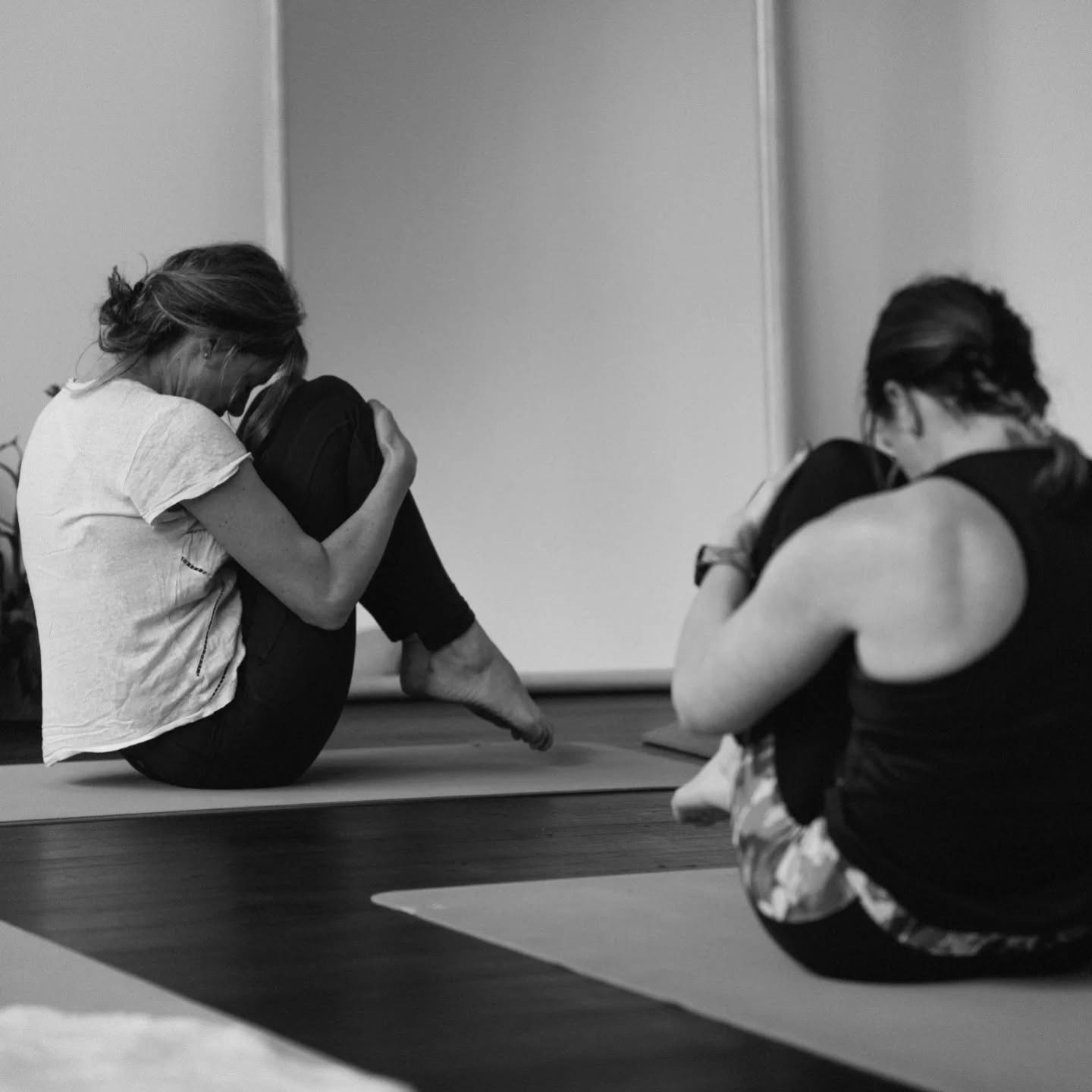 See you @_studio_orenda_ 6:15pm for some balance and burn folks 💪🏻💚.