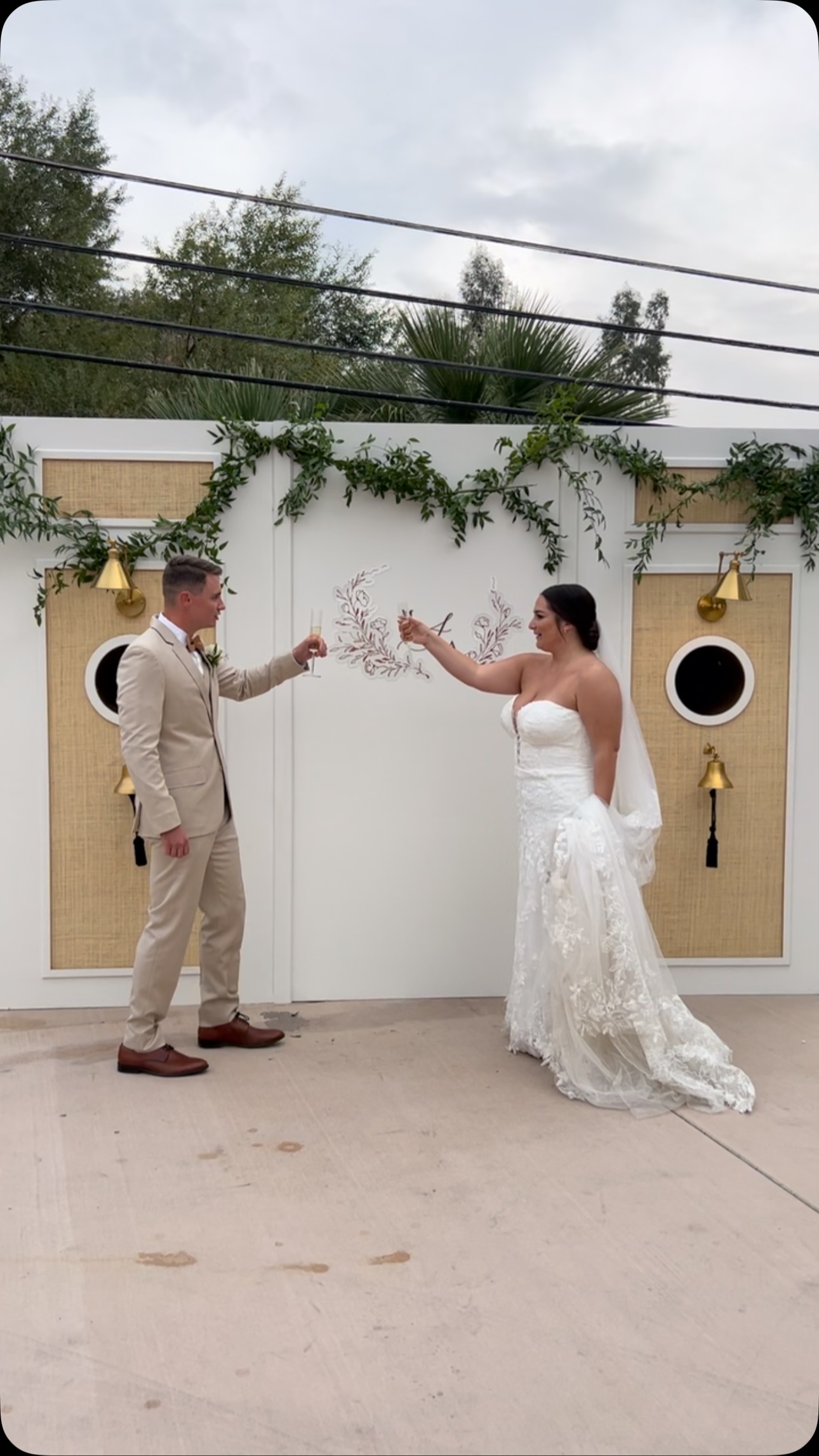 We’re not like a regular rental company, we’re a cool rental company.
If you don’t get the reference we can’t be friends 🤗 #stockroompicks
PICKS: Chapin pass thru wall