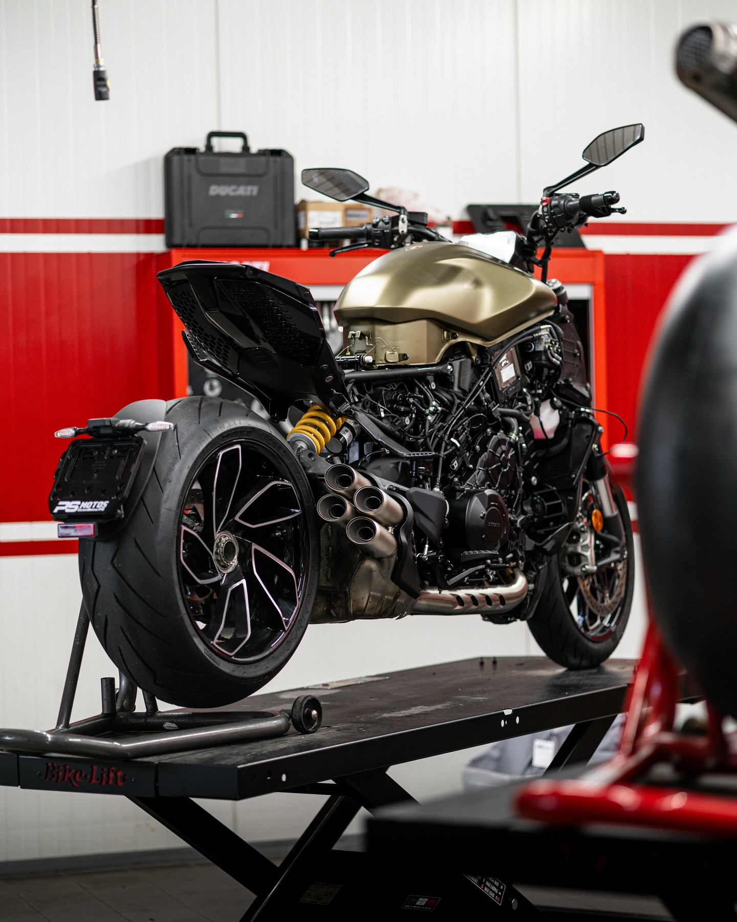 Photo by psmotos_cycles