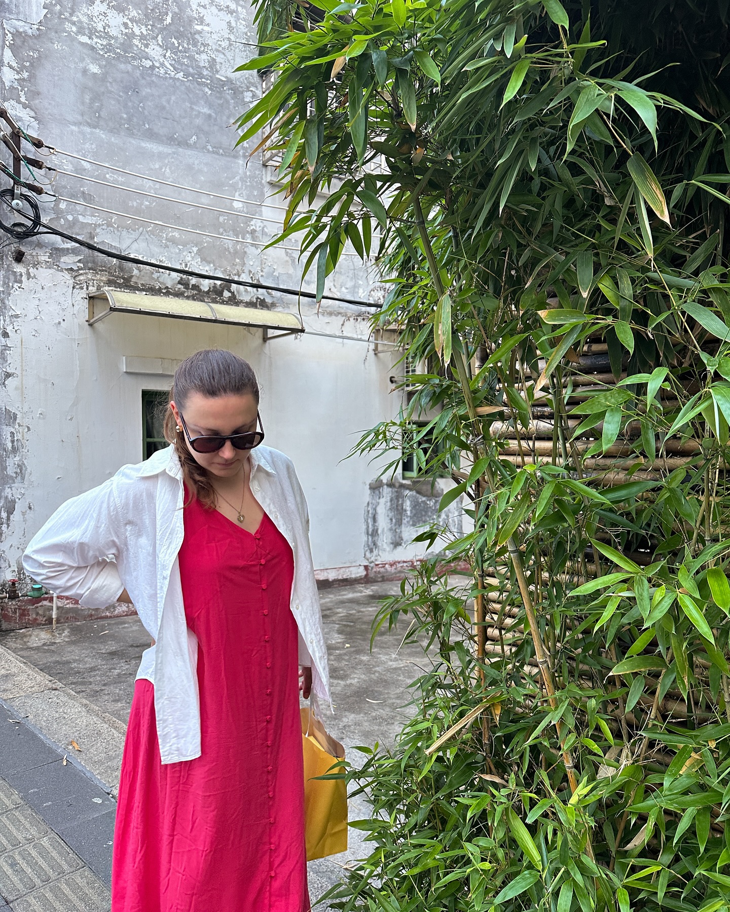 Xiamen reco list for your next long weekend ๐ฟ๐๐ฅ this city is filled with stunning waterfront dining locations and greenery all over. Direct trains run daily from HK with a stunning journey thatโs about 3,5 hours. So Iโd recommend staying at least 2 nights! Let me know in the comments if you want any links to places directly in your inbox #hkweekend #xiamen #xiamentrip #chinatrip #hkig