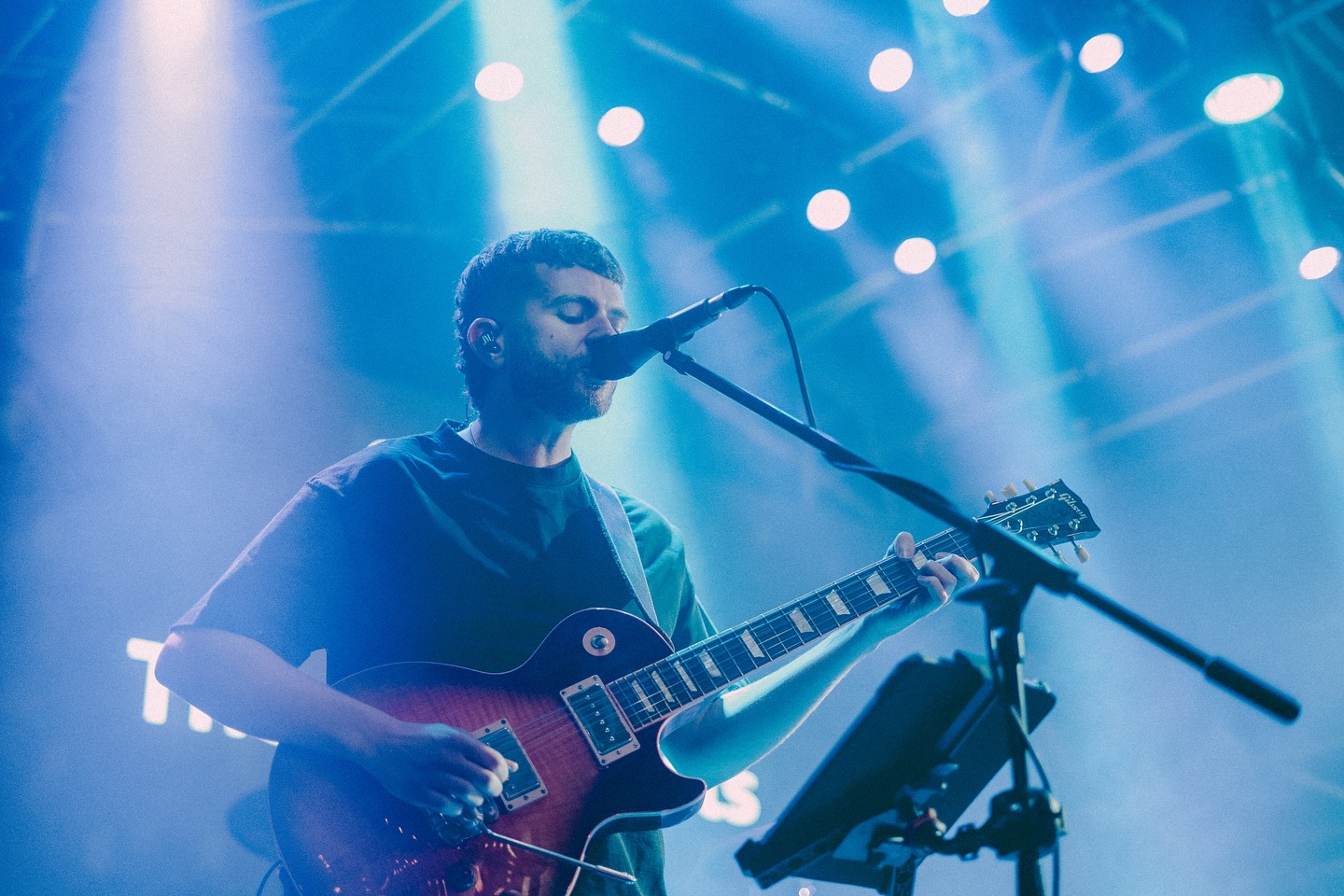 🗓️ 19/04/25
📍 @stackseaburn
🎸 @houndcats
📸 @_mdcx_
•
#sessionguitarist #guitarist #guitar #sessionmusician #musician #guitarplayer #music #guitarsolo #guitaristsofinstagram #sessionguitarplayer #fender #sessionguitar #guitarlife #acousticguitar #guitarcover #electricguitar #sessionman #rockguitarist #guitaristforhire #riffwars #homestudio #guitars #guitarsofinstagram #studio #musicproducer #livemusic #sessionplayer #musicianlife #guitarra #producer