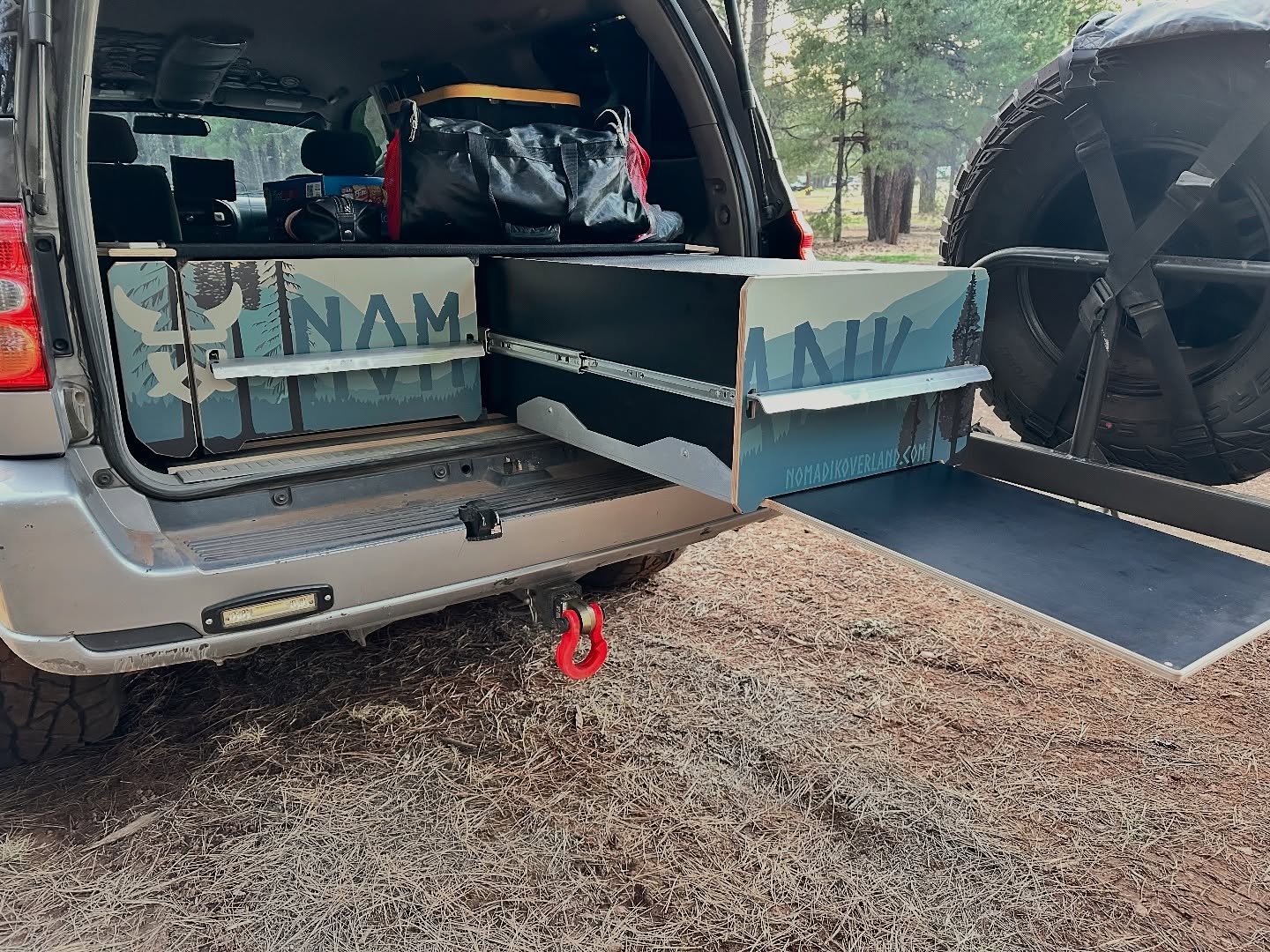 @lrg_tree_01 starting the weekend off early with this beast of a drawer system for the 1st Gen Sequoia!
__________________________________________________ #camping_hobby #4thgen4runner #4runner #toyotatruck #35s #4runnersdaily #adventureculture #borntoroam #hiluxsurf #battleborntoyotas #camping #diodedynamics #expeditionvehicle #yyccars #offroad4x4 #toyotaholics #rooftoptent #gxoffroad #landcruiser #prado #drive #overlandinglife #overlanding #toyotausa #4wheeling #adventure #overlandingusa #sequoia #toyotasequoia #sequoia4x4