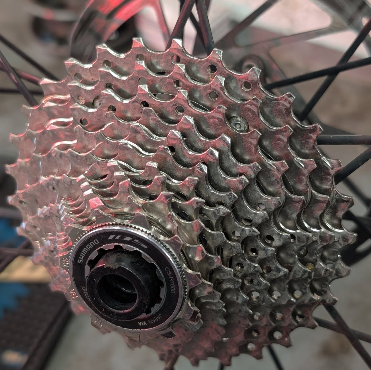 The humble eco parts washer, simple but so effective!
We offer a full transmission clean, degrease & re-lube all for £20!
Call or message the shop for a booking.