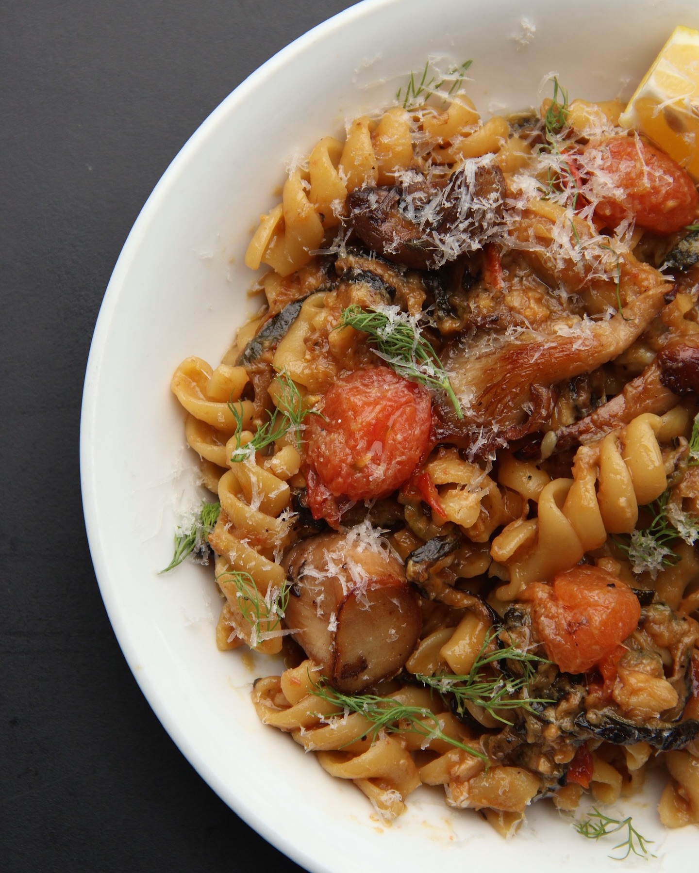 We've added a lil something for everyone. Introducing our latest additions — some cheesy, some saucy, some refreshing... all things delicious. 🤤
— Tucci's Nerano Zucchini
Caramelised zucchini, cherry tomatoes, mushrooms, parmesan, fusilli.
— Beef Bolognese
Hearty beef bolognese, parmesan, fusilli.
— Shredded Forever Chicken Salad
Shredded chicken, jammy egg, charred broccoli, romaine & spinach, purple cabbage, edamame, red onion, mango, basil vinaigrette.
— La Palma Tropical Fruit Bowl
Greek yogurt, seasonal fruits, toasted banana crumble, berry compote, chia seed.
— Grilled Cheese Turkey Ham
Comte & mozzarella, smoked turkey ham, apple "butter" jam, sourdough, salad.