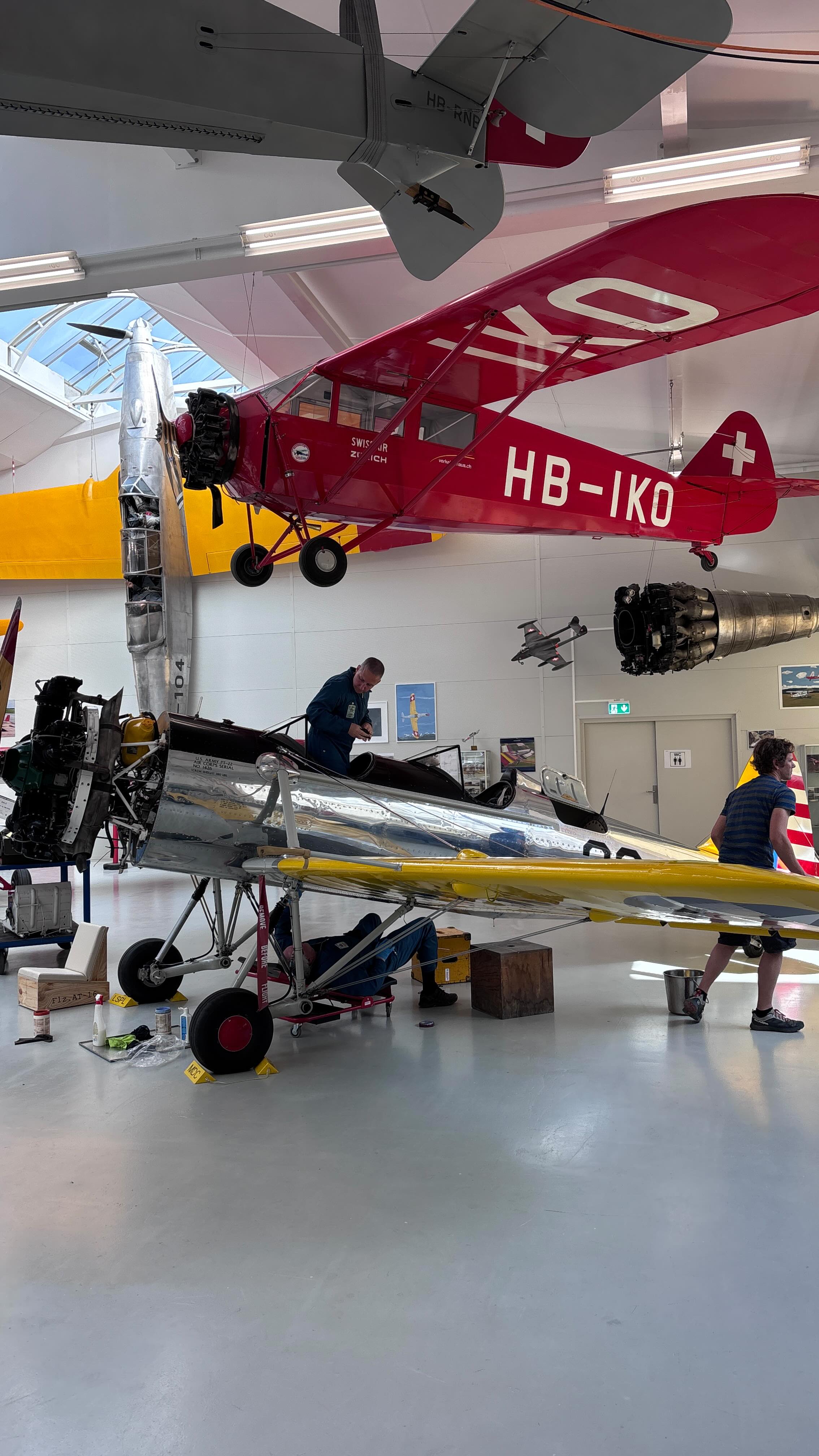 Sunday, April 20th 2025 - Annual Inspection Ryan @slowbirds.ch
@sensenichprop
@natascha_the_flying_unicorn
@custom_flight_visors
@radialenginesltd
@_warbird
@taildraggers
@chasin_tailwinds