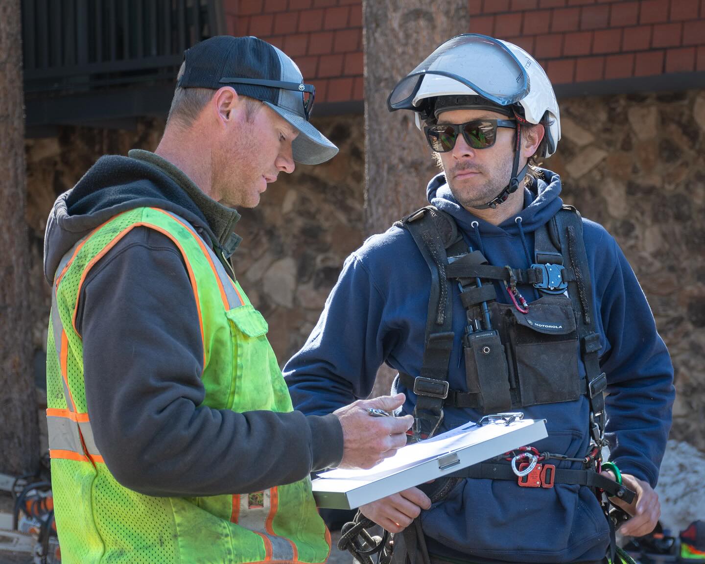 Safety 1st 🥇
Tegrity assess’s every job with a safety first mindset to protect your home/property, family, and community. Don’t leave your trees or safety to chance call Tegrity Tree Care LLC (775) 771-9455
#”if u ain’t 1st ur last”-RickyBobby
Photo credit: Smoy