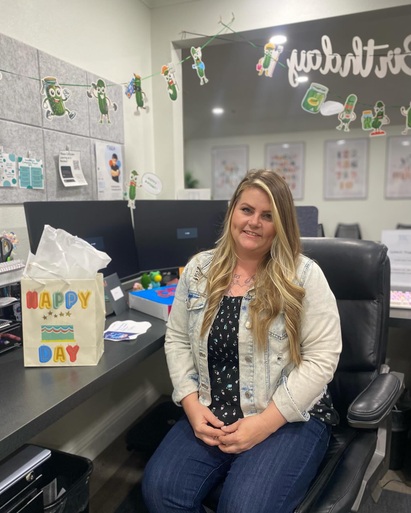 Happiest of birthdays to our amazing, pickle loving, admin, Kristine! She is usually the first face that you see walking into the door and is the friendly voice on the phone to help with all of your questions and needs. We are so grateful to have her and hope that she has the most amazing year ahead! If you see her this week, please wish her a happy birthday! Cheers to you, Kristine🎉🥳🎈