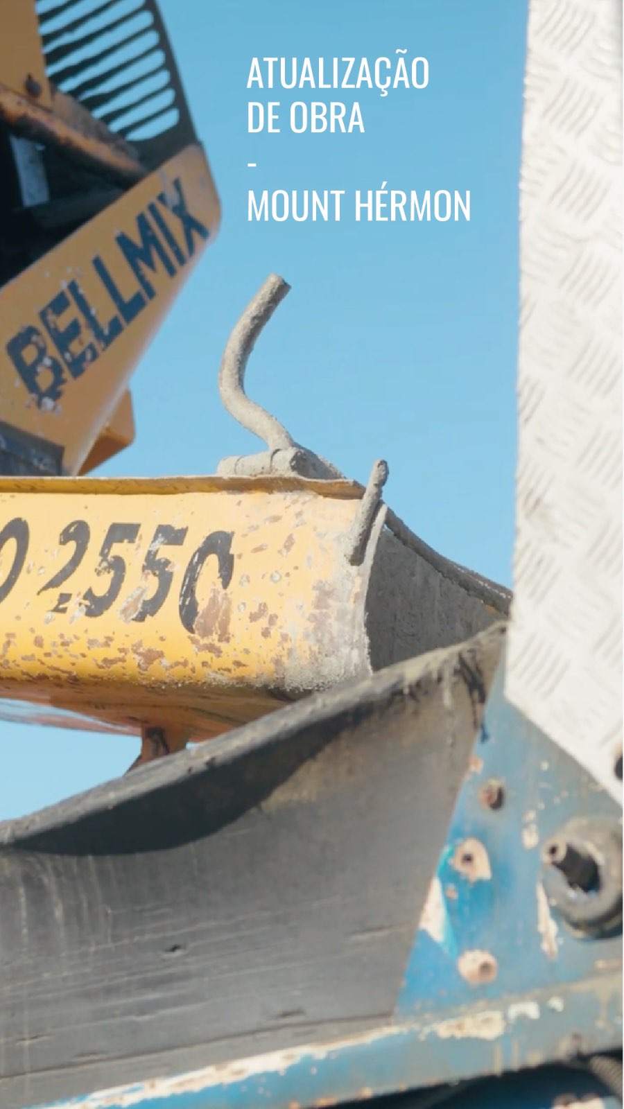 Atualização de obra – Mount Hérmon em fase inicial de fundação.
Iniciamos a perfuração do solo com hélice contínua: uma técnica precisa, silenciosa e eficiente, que garante segurança e estabilidade desde os primeiros metros.
Cada avanço reforça o nosso compromisso com quem investe, acompanha e acredita em um futuro construído com responsabilidade e propósito!