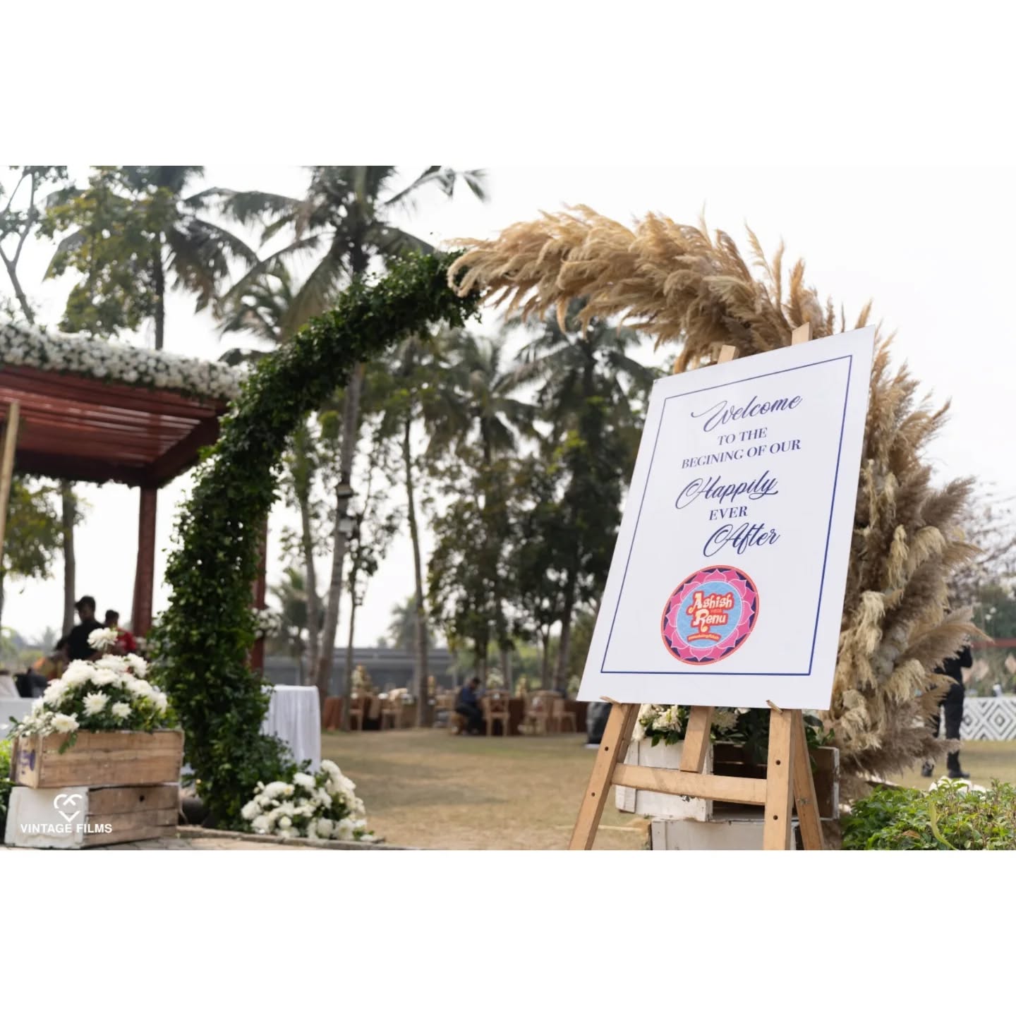 Power-packed welcome party executed by us for Ashish & Renu. Cheers to the new beginning !!
#eventbythesolutionists #thesolutionists #wedding #decor