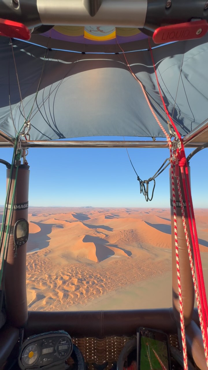 A DESERT IN METAMORPHOSIS
When you think of a desert you likely think of an arid and inhospitable landscape, vast and menacing 🏜️ For the Namib desert this perspective is true and accurate. For the most part.
In rare and extraordinary circumstances, the Namib desert is transformed into a world of flourishing and abundance ⛈️🌱
This year the Namib desert experienced its wettest rainy season in 50 years. The plains have turned green, contrasting beautifully with the orange dunes, and the mysterious “fairy circles” are more accentuated than ever!
Book your trip with us, pack tour bags and experience this phenomenal country in its completely new form! 🧳
📸: @namibsky
#desert #rain #namibia #africa
#traveling #travelinspo #travelafrica #exploremore
#idreamnamibia