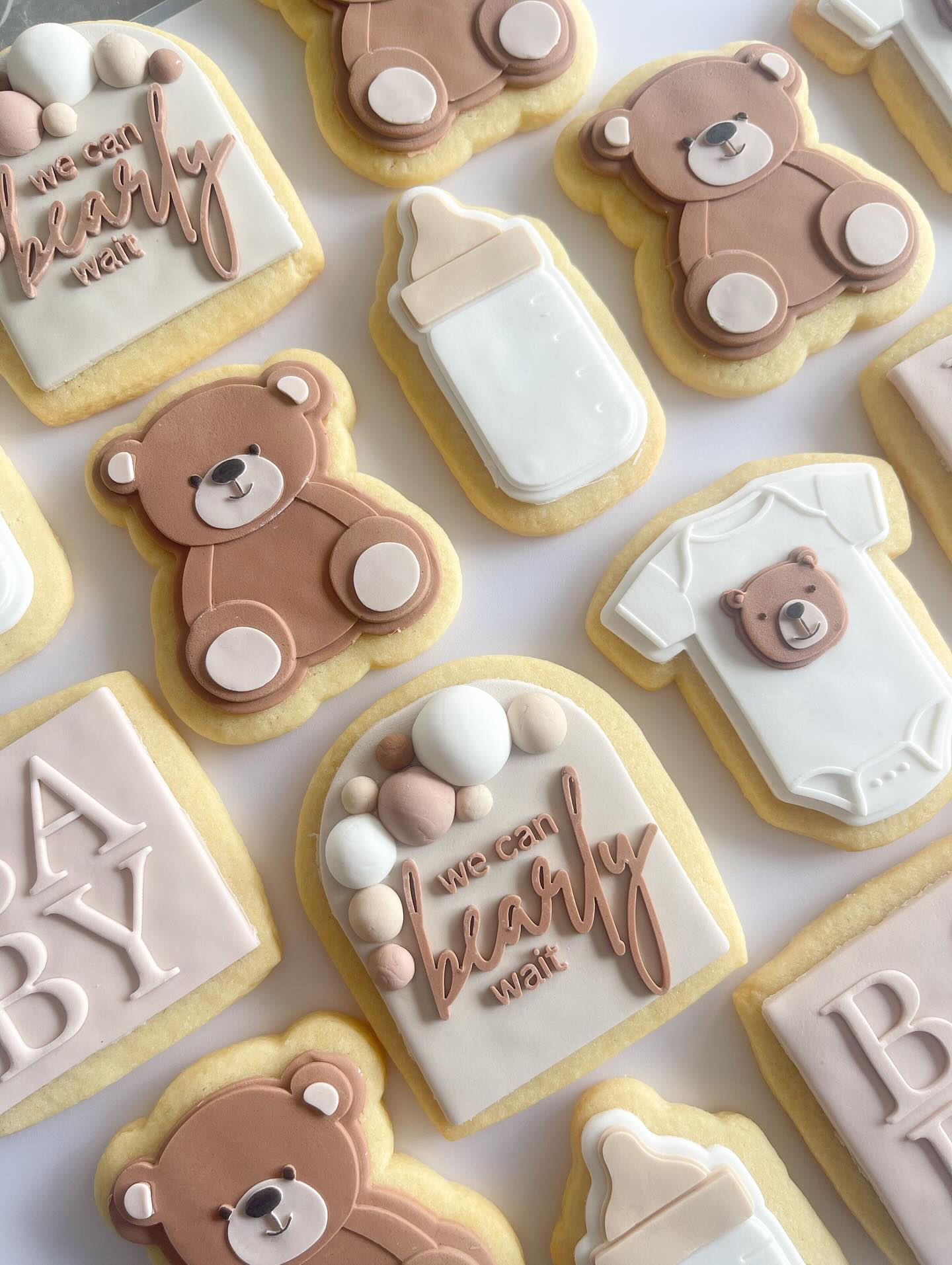 A couple of newbies added to the website last night 🧸 I can’t choose which ones my favourite 🍼
#stampedbyel #cookiestamps #cookieembossers #cookiedebossers #cookiesupplies #sugarcookiesupplies #fondantcookies #smallbusiness #shopsmallbusiness #alburywodongabusiness #bakingsupplies