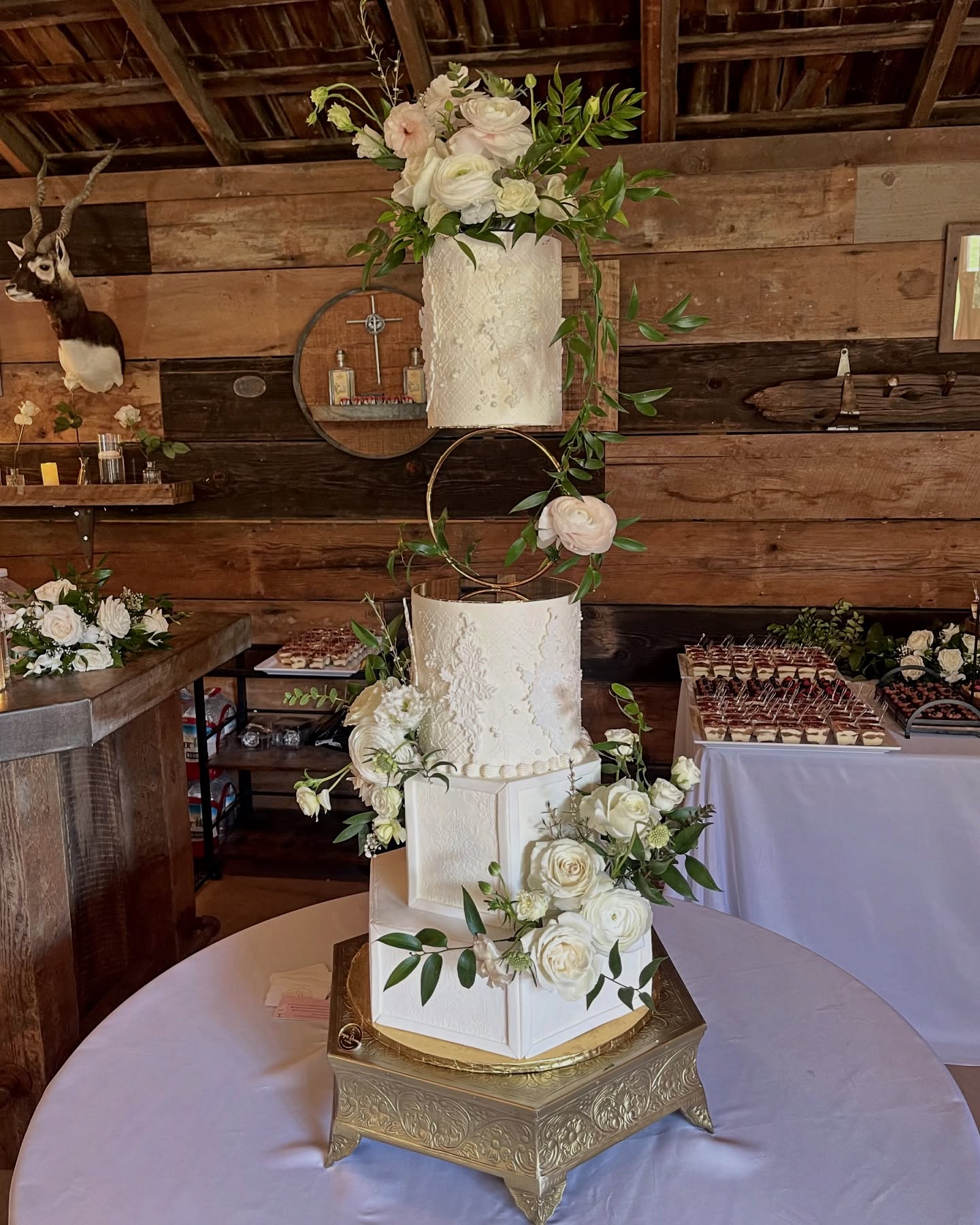 ✨The Branns✨
.
.
.
Congratulations Noah and Morgan 🤍🤍🤍
.
I had absolute gratitude to be a part of this special day. It was a beautiful in every aspect. Thank you sooo much @not_megan3 and @theoandmissm for embracing me in this process 🥰 Really happy to meet and get to know you both. It was truly an honor. 🙏🏼
.
.
Thank you so much too my friend @stances for remembering me 🥰
.
.
#sugardreamsodeza #countryweddings #barnweddings #luxurycakedesigner #weddingcakedesigner #weddingcakes #weddingcake #tallcake #tieredcake #buttercreamcake #elegantcake #moderncake #bespokecakes #centralvalleyweddings #sacramentowedding #modestocakes #localcakemaker