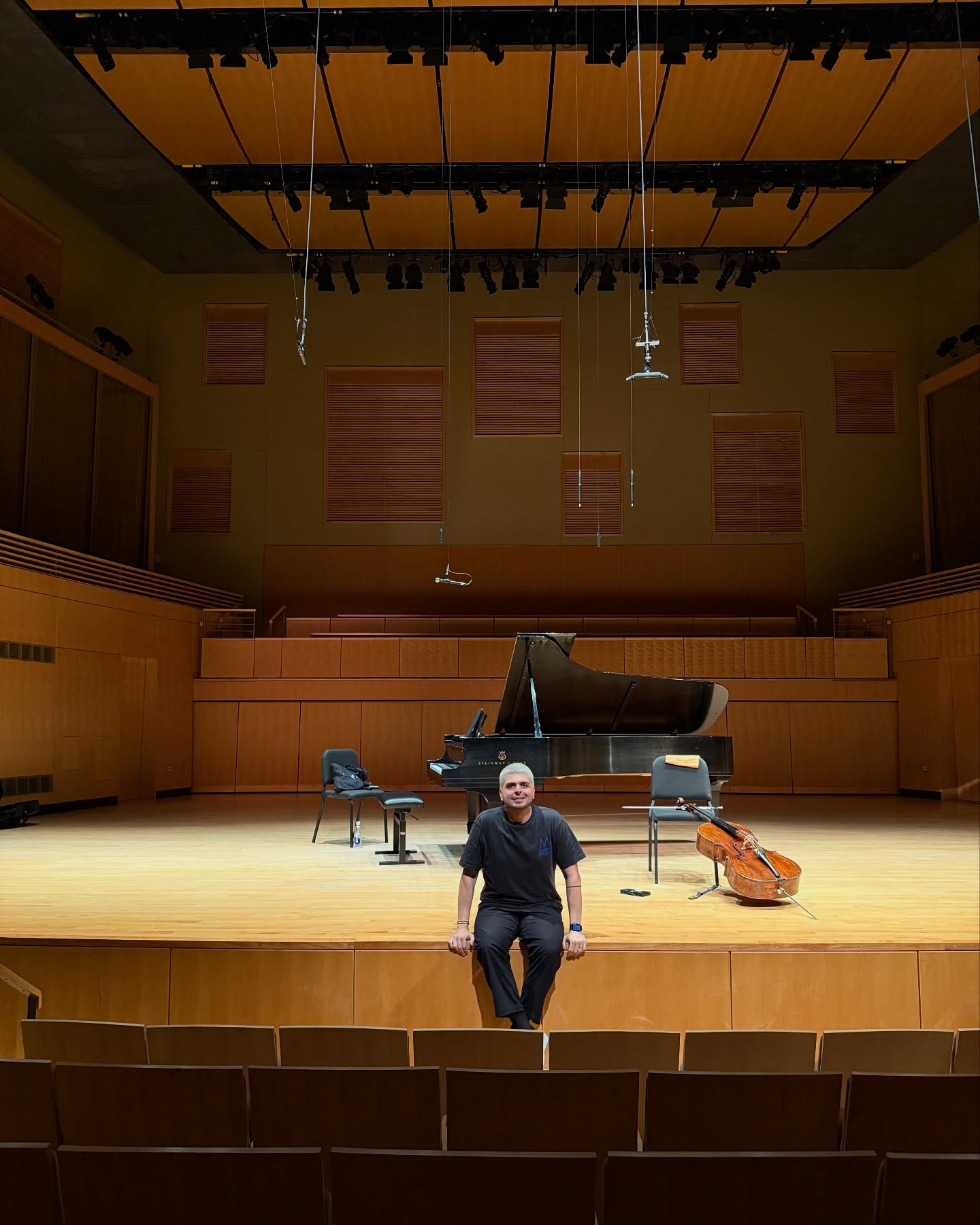 What a wonderful weekend in Baltimore!
It was pure joy to share Latin American music for piano and cello alongside my Argentinian brother and magnificent cellist, @juanchi.cellist
I met so many incredible souls who cherish art, beauty, music, and freedom.
What an inspiring community.
Thank you, Baltimore! I’ll be back soon.
#piano #music #baltimore #chambermusic #LatinAmerica