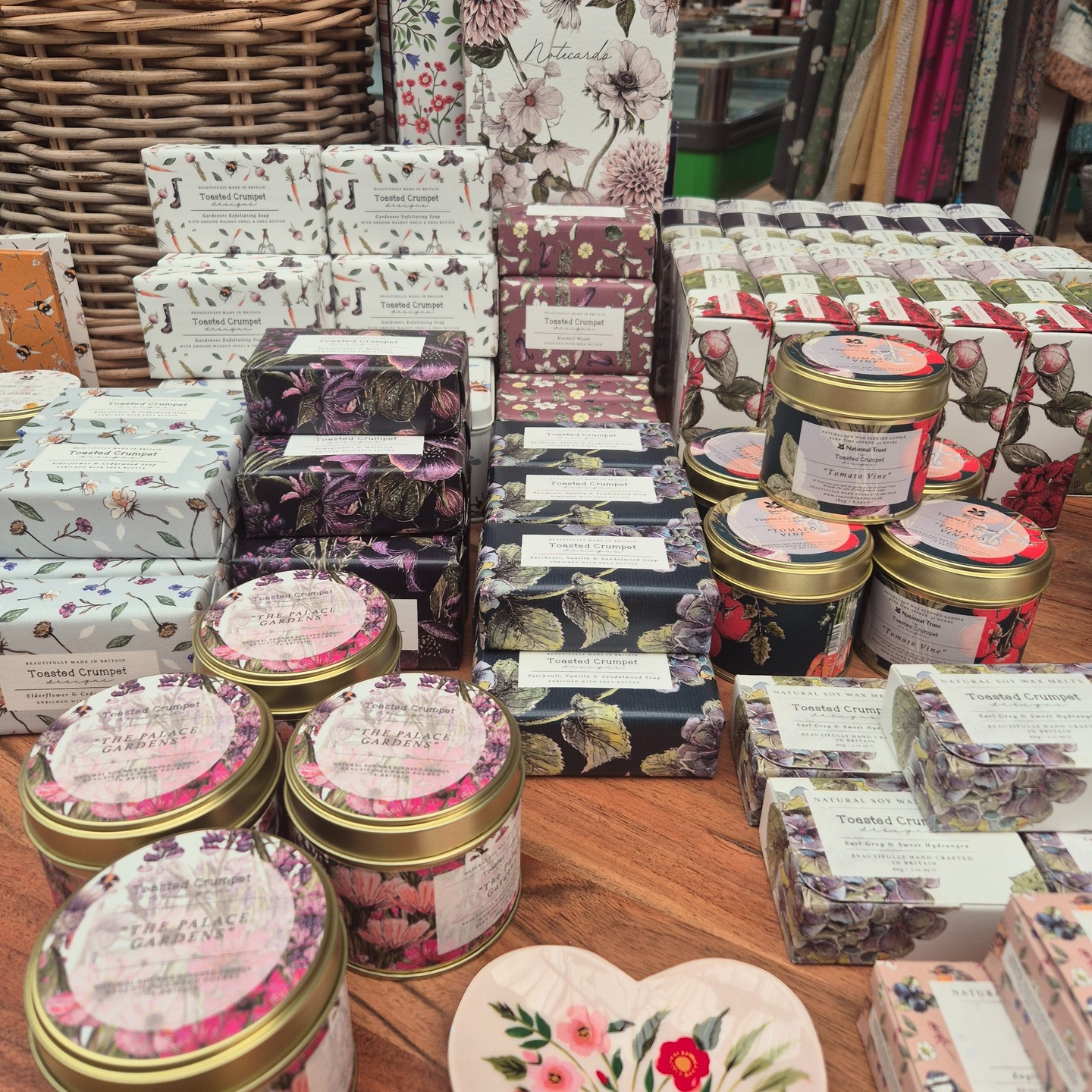 We’re loving our new @toasted_crumpet display – beautifully scented hand creams, soaps, and gifts inspired by nature and proudly made in the UK. 🌿🧼
Perfect for thoughtful presents or a little everyday luxury – pop by and have a browse next time you’re in! 💛
#ToastedCrumpet #giftshop #giftsforher #ShopLocal #MadeInUK